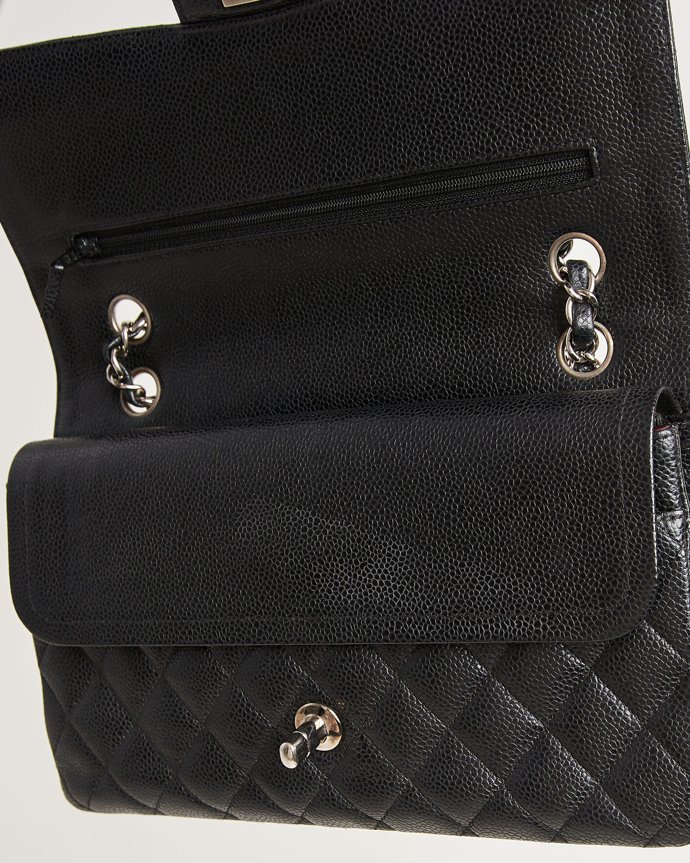 Men | Pre-Owned & Vintage Bags | Chanel Pre-Owned | Classic Medium Single Flap Bag Caviar Black
