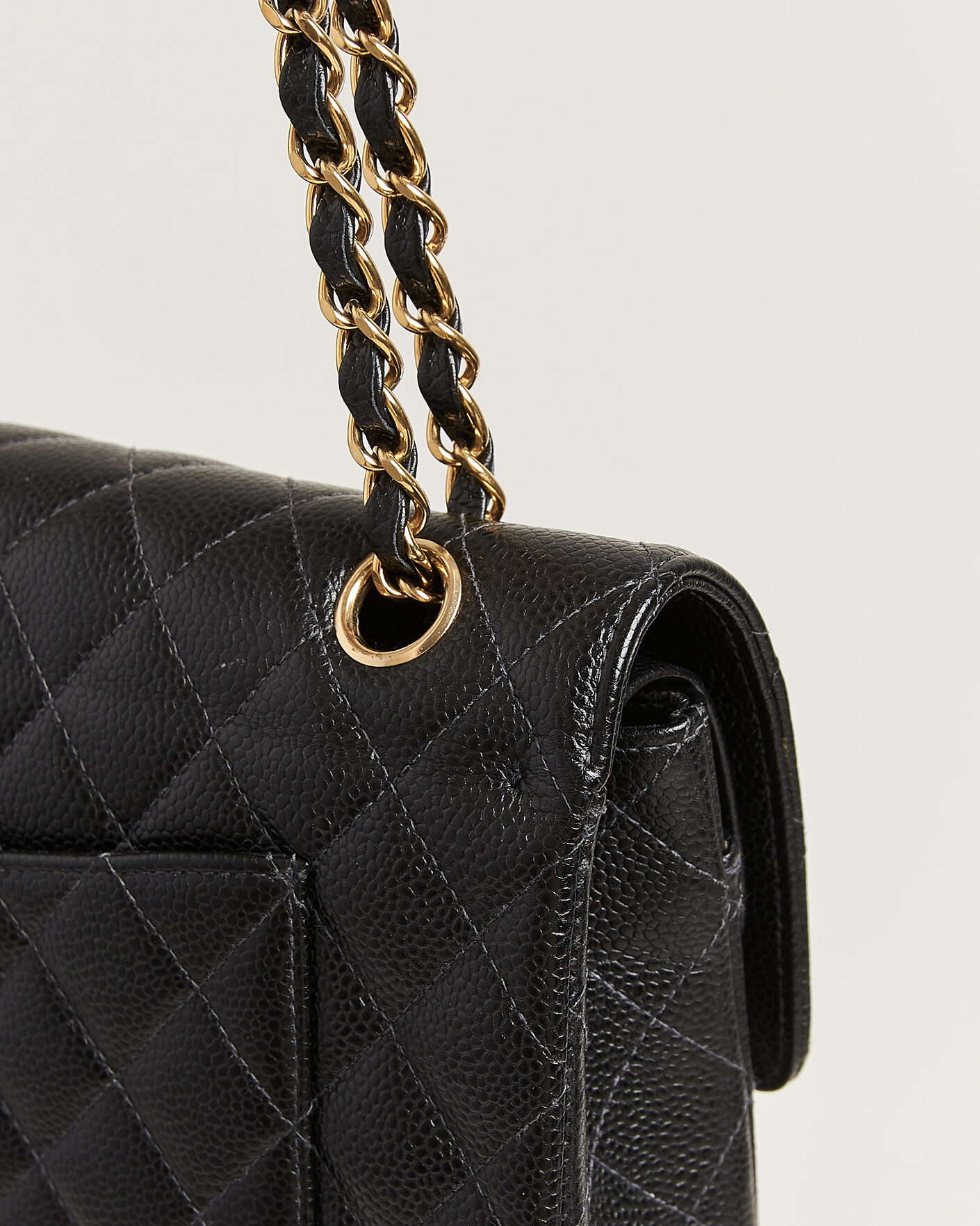 Men | Pre-Owned & Vintage Bags | Chanel Pre-Owned | Classic Medium Double Flap Bag Caviar Black