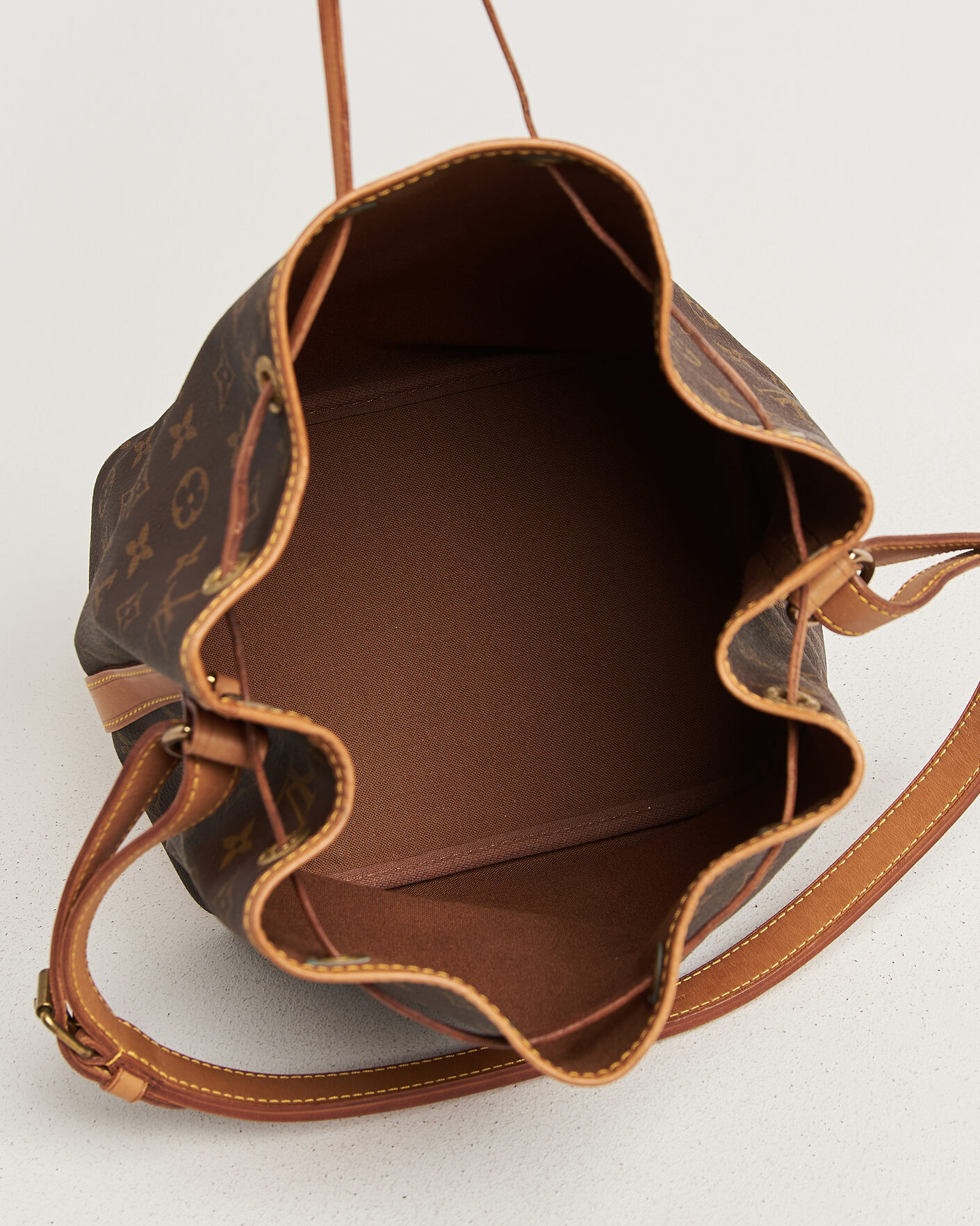 Men | Pre-Owned & Vintage Bags | Louis Vuitton Pre-Owned | Petit Noé Monogram