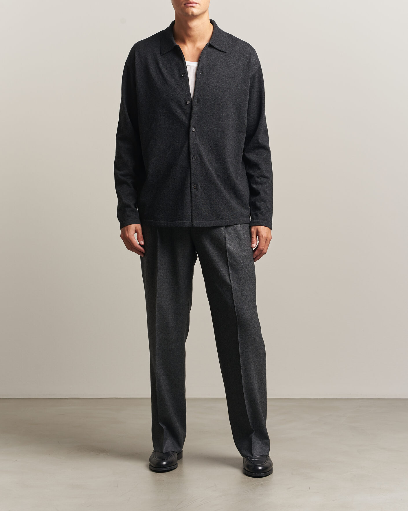 Men | Sweaters & Knitwear | Auralee | High Twist Wool Knit Shirt Cardigan Charcoal