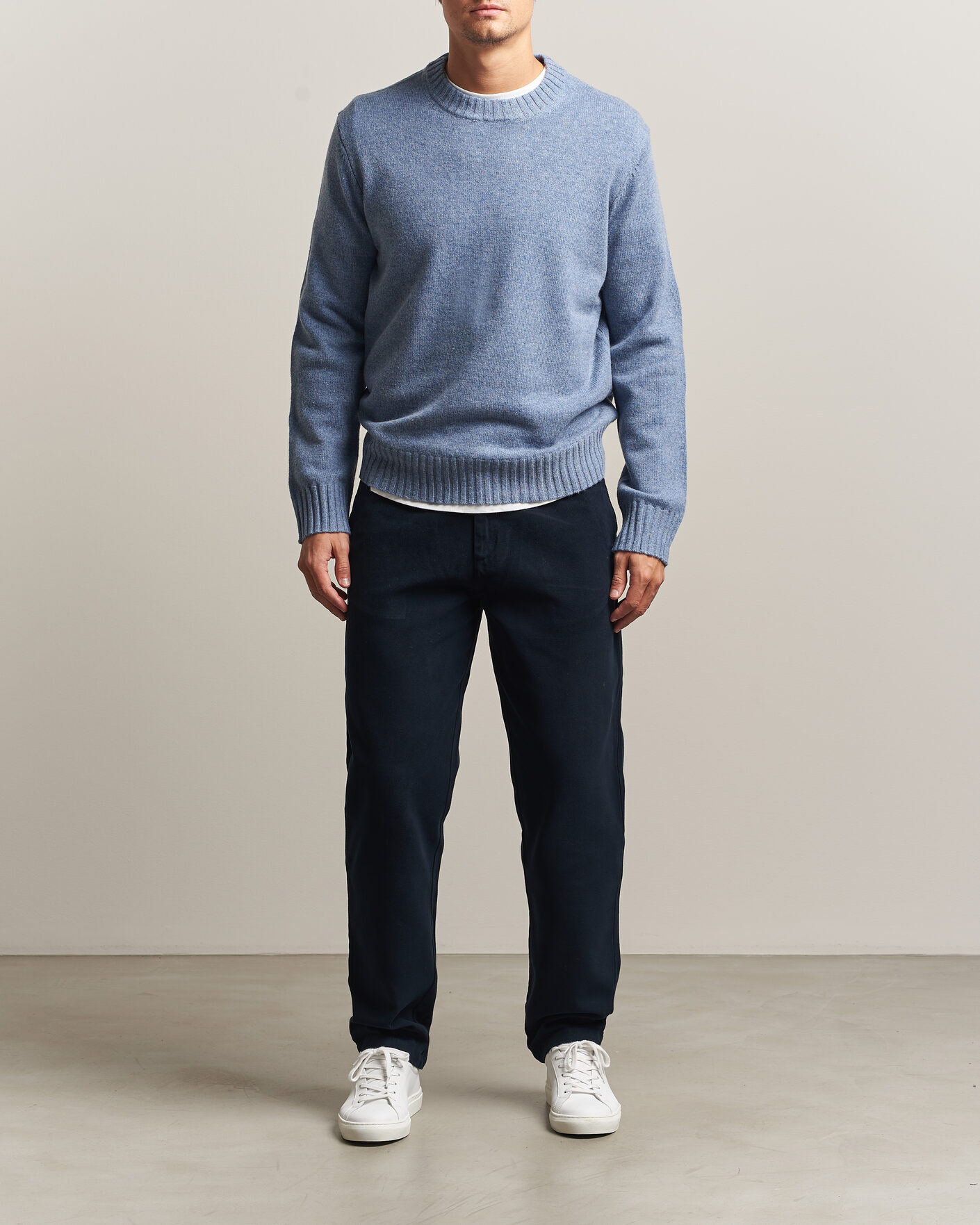 Men | Sweaters & Knitwear | A Day's March | Marlow Lambswool Sweater Misty Blue