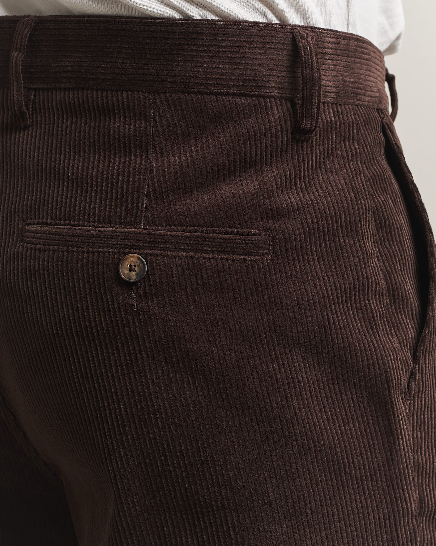 Men | Trousers | A Day's March | Redwood Corduroy Trousers Dark Brown