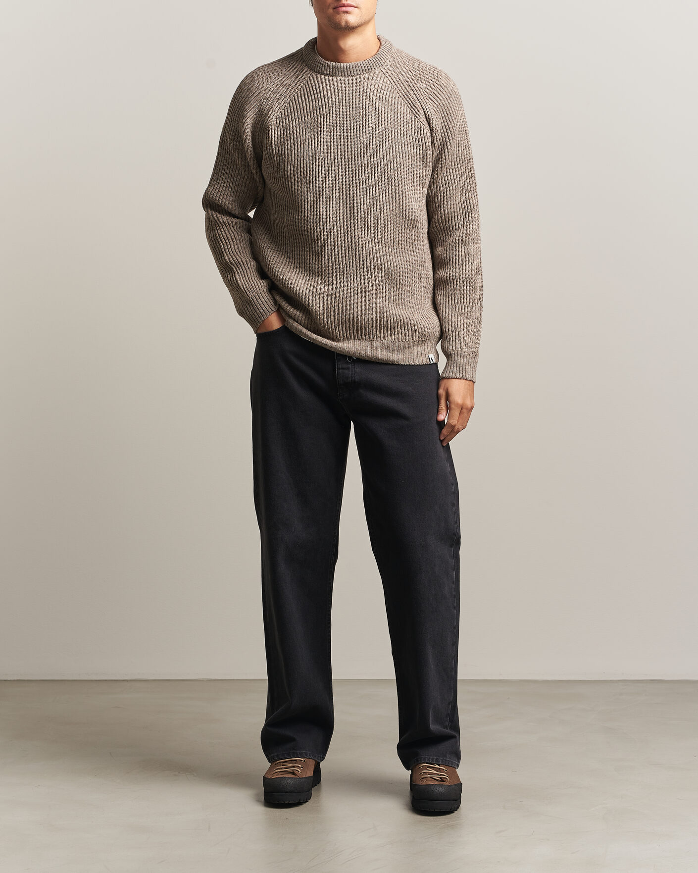 Men | Sweaters & Knitwear | Peregrine | Ford Knitted Wool Jumper Light Brown