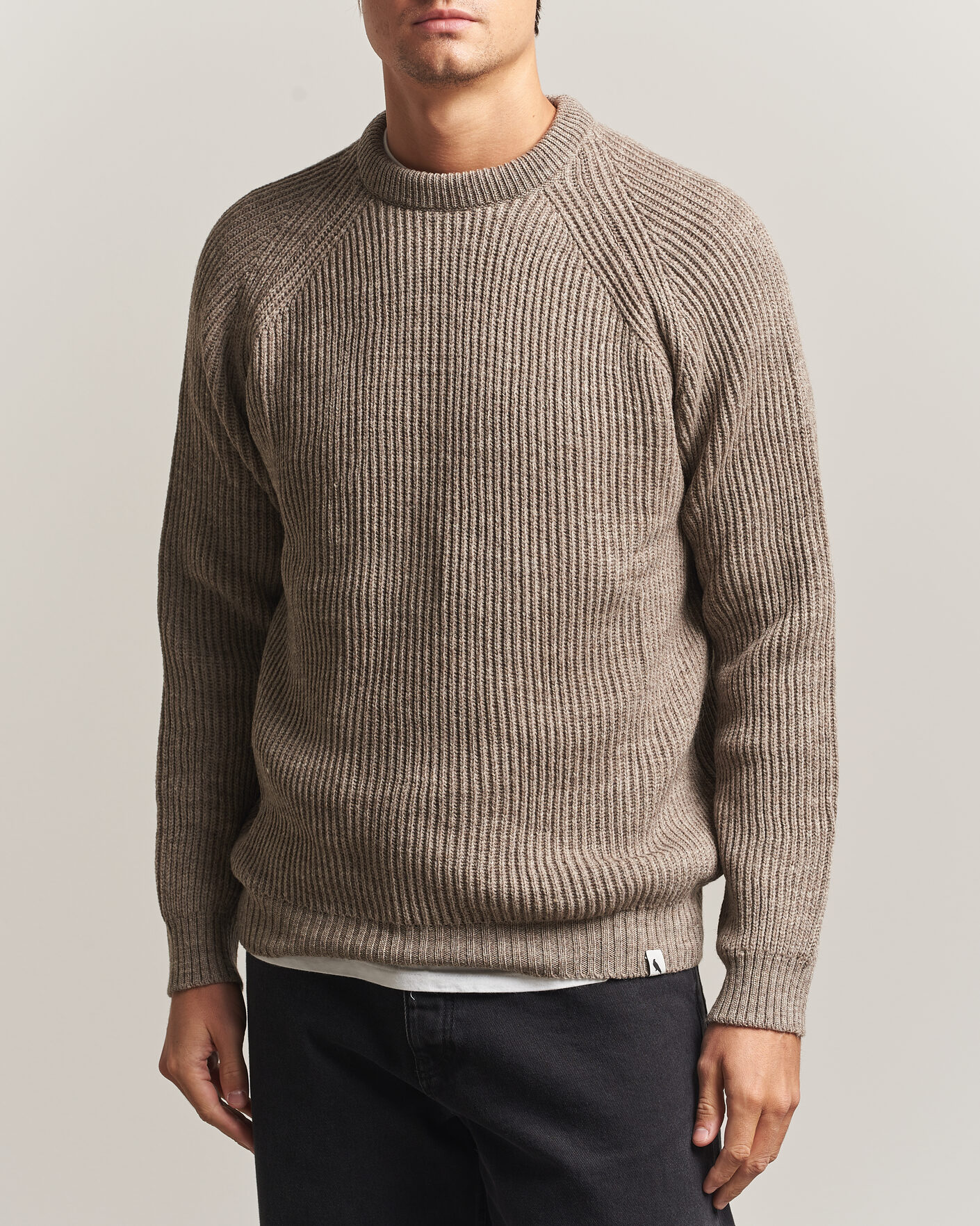 Men | Sweaters & Knitwear | Peregrine | Ford Knitted Wool Jumper Light Brown