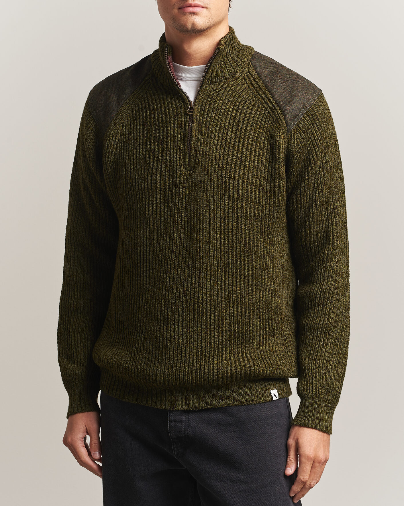 Men | Sweaters & Knitwear | Peregrine | Foxton Quarter Zip Jumperr Olive