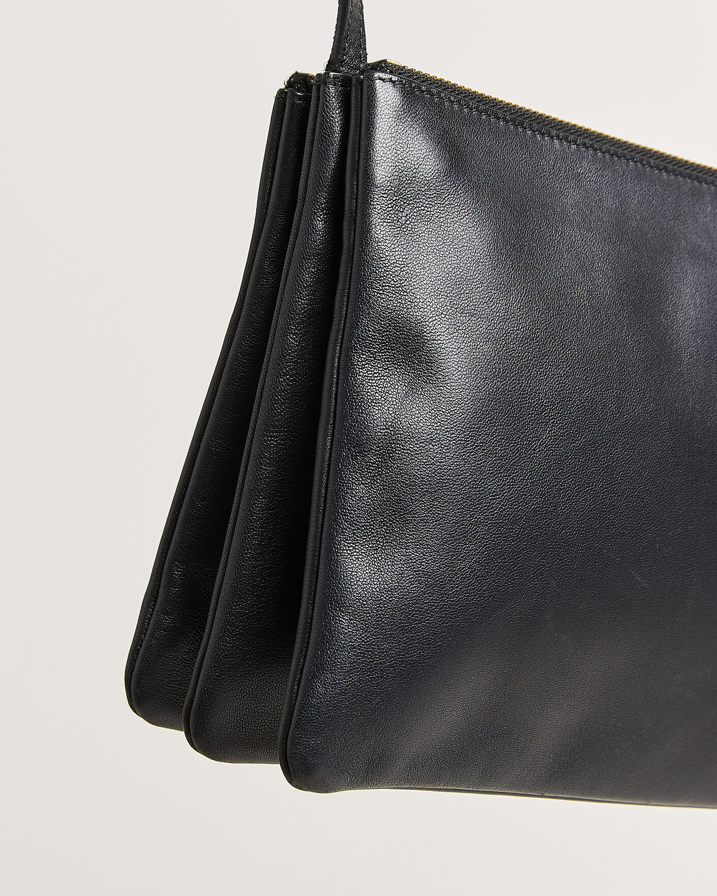 Men | Pre-Owned & Vintage Bags | Celine Pre-Owned | Trio Bag Medium Leather Black