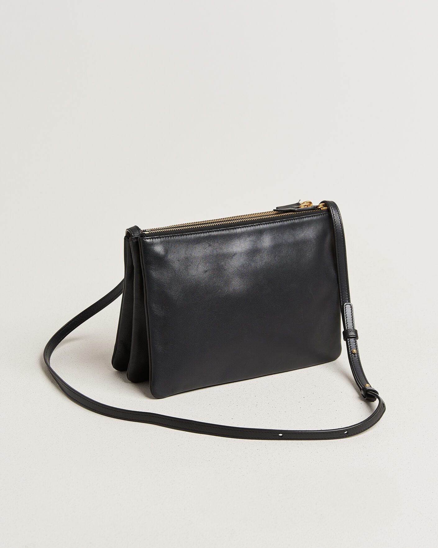 Men | Pre-Owned & Vintage Bags | Celine Pre-Owned | Trio Bag Medium Leather Black