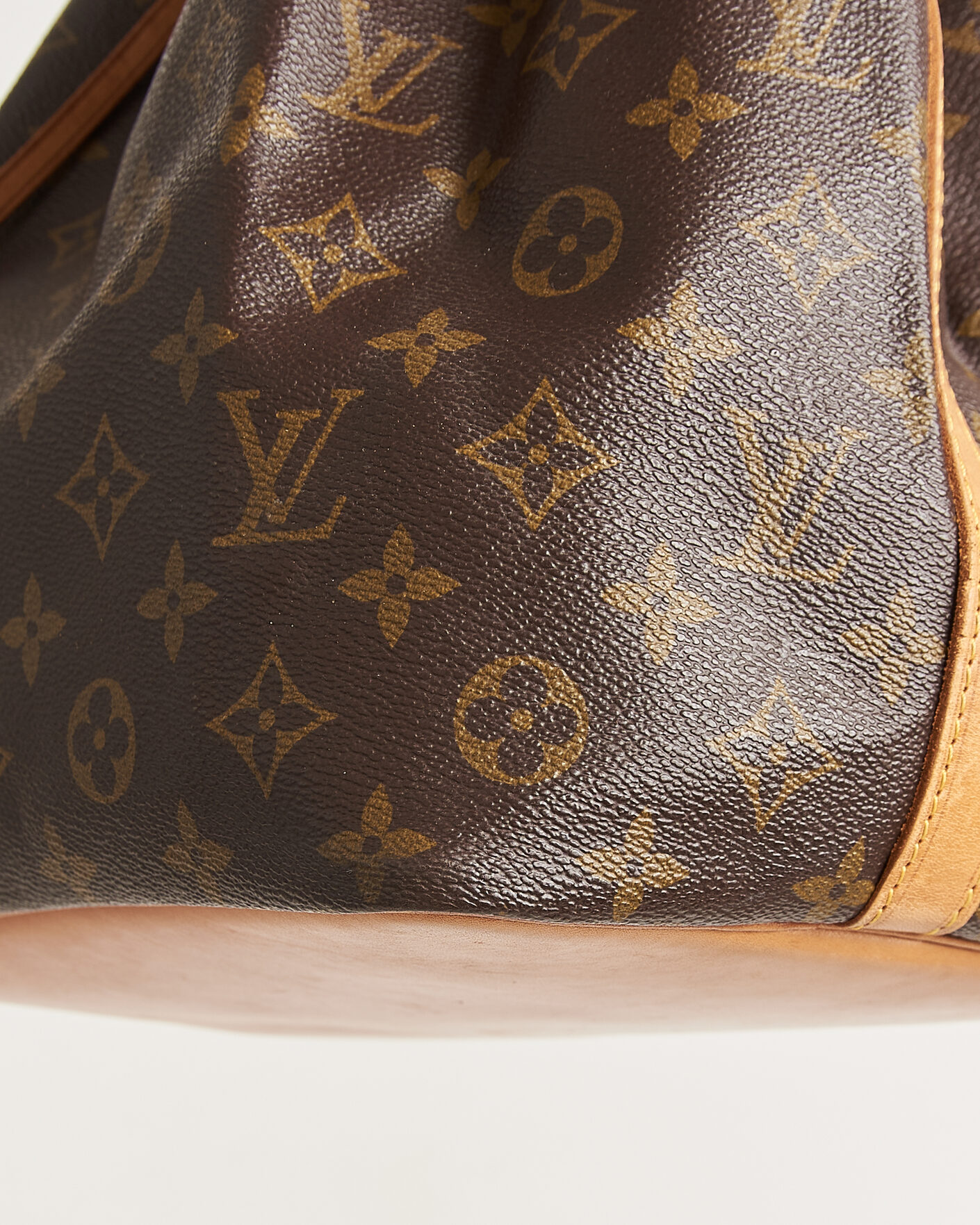 Men | Pre-Owned & Vintage Bags | Louis Vuitton Pre-Owned | Petit Noé Monogram