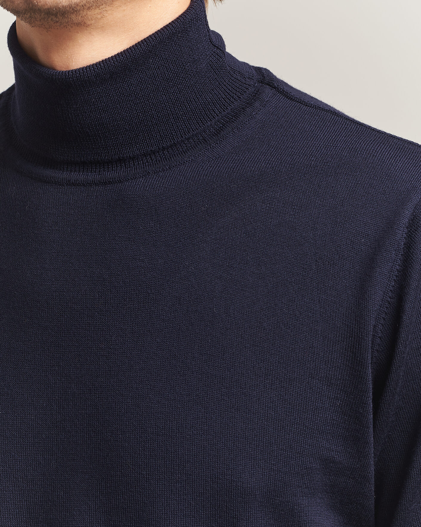 Men | Sweaters & Knitwear | Filippa K | Merino Knitted Turtleneck Navy