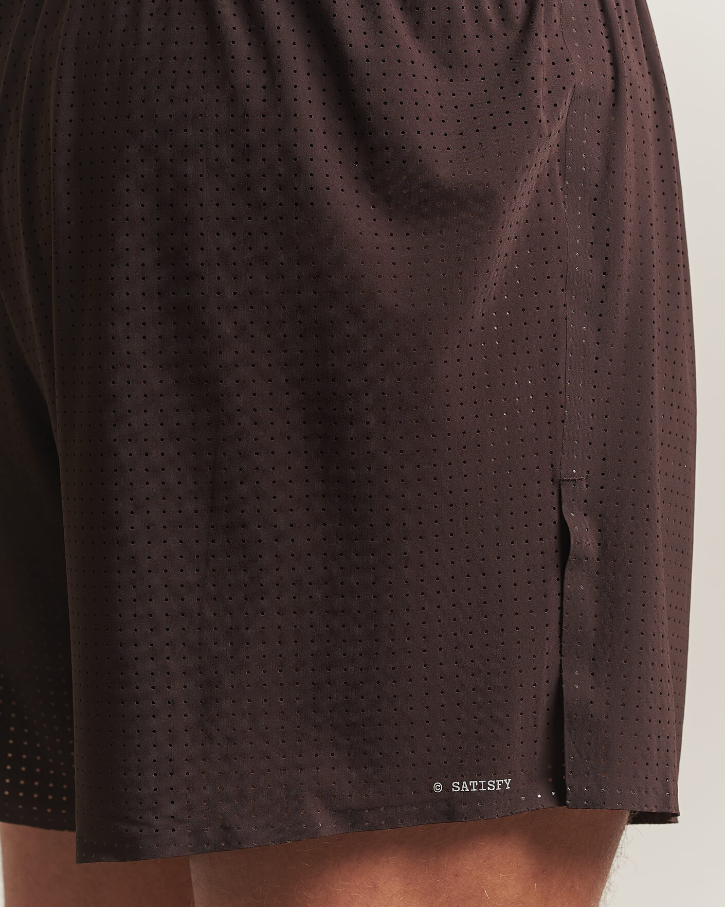 Men | Shorts | Satisfy | Space-O 5 Inch Shorts Deep Mahogany