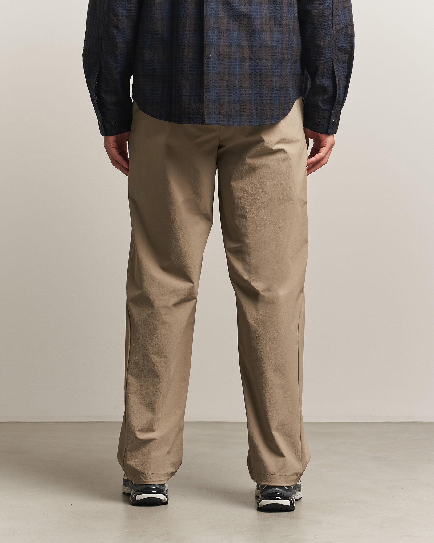 Men | Trousers | Pas Normal Studios | Off-Race Tech Pants Dusty Earth