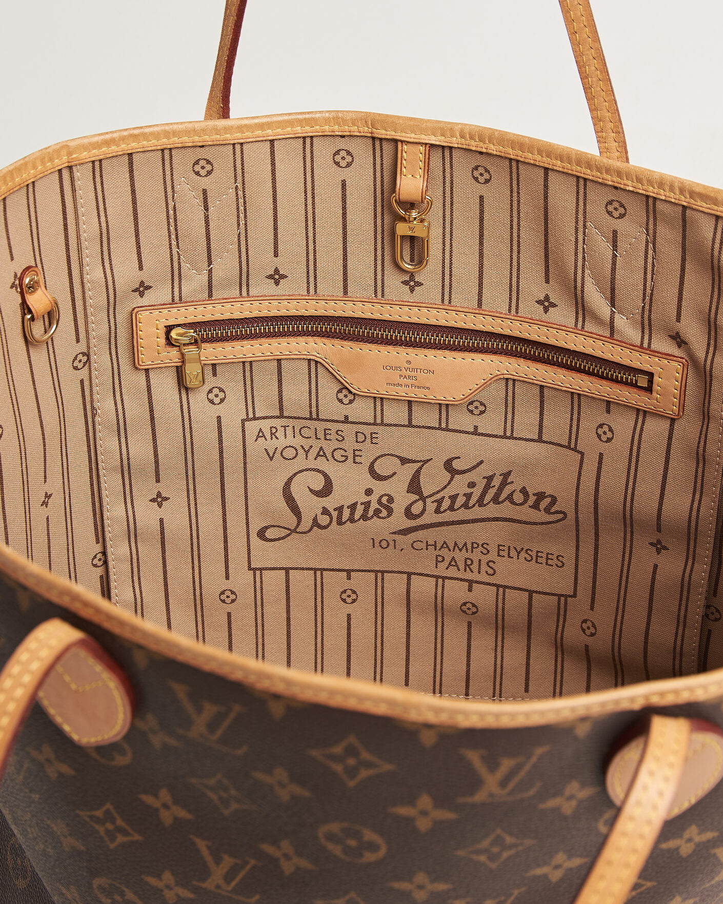 Men | Pre-Owned & Vintage Bags | Louis Vuitton Pre-Owned | Neverfull MM Monogram