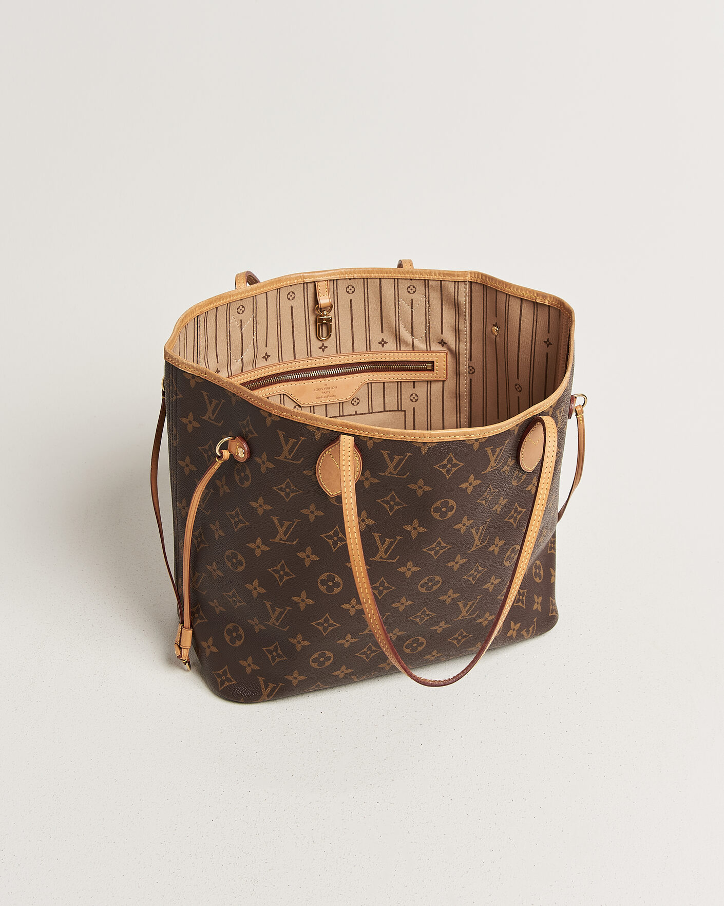 Men | Pre-Owned & Vintage Bags | Louis Vuitton Pre-Owned | Neverfull MM Monogram