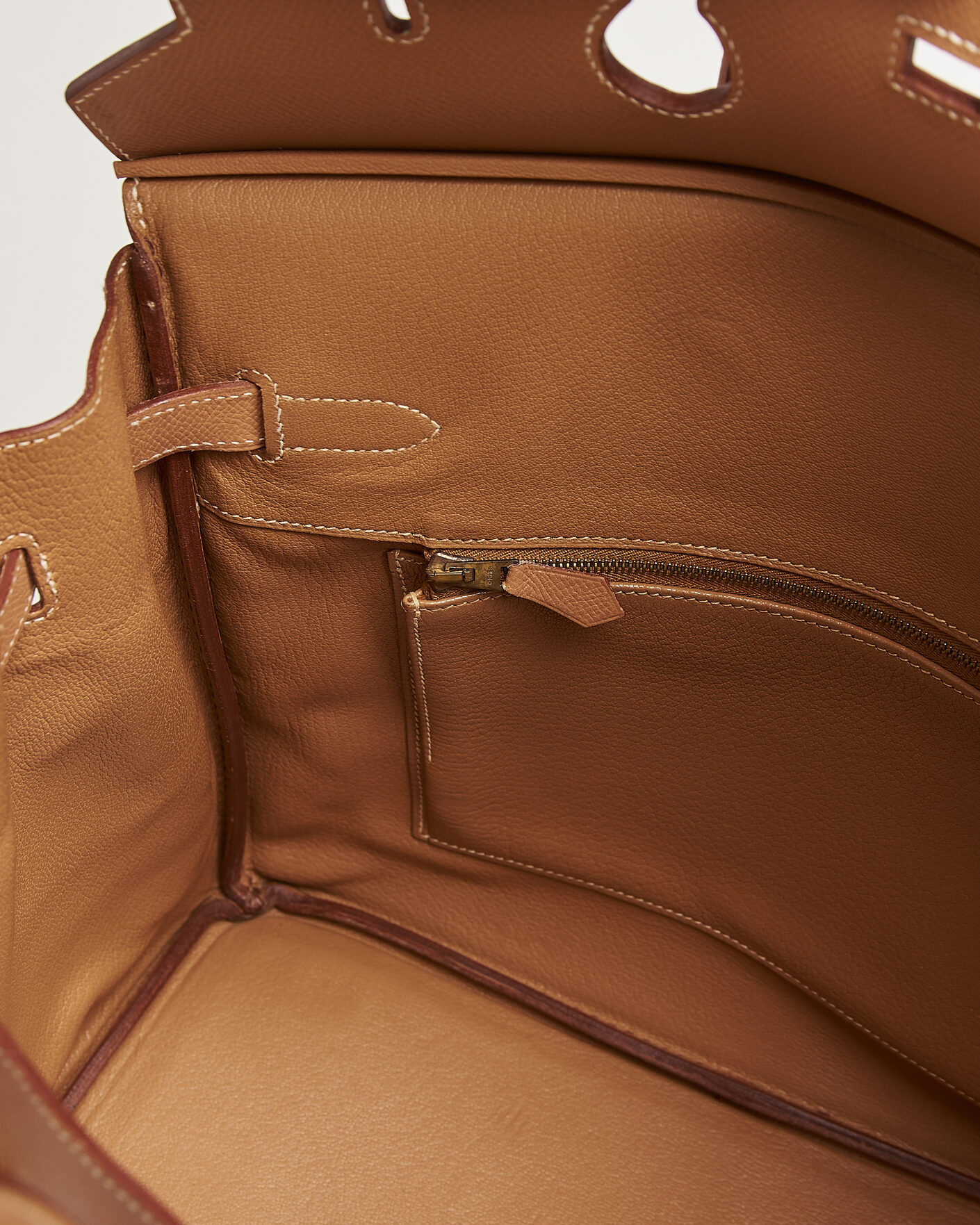 Men | Pre-Owned & Vintage Bags | Hermès Pre-Owned | Birkin 35 Courchevel Gold