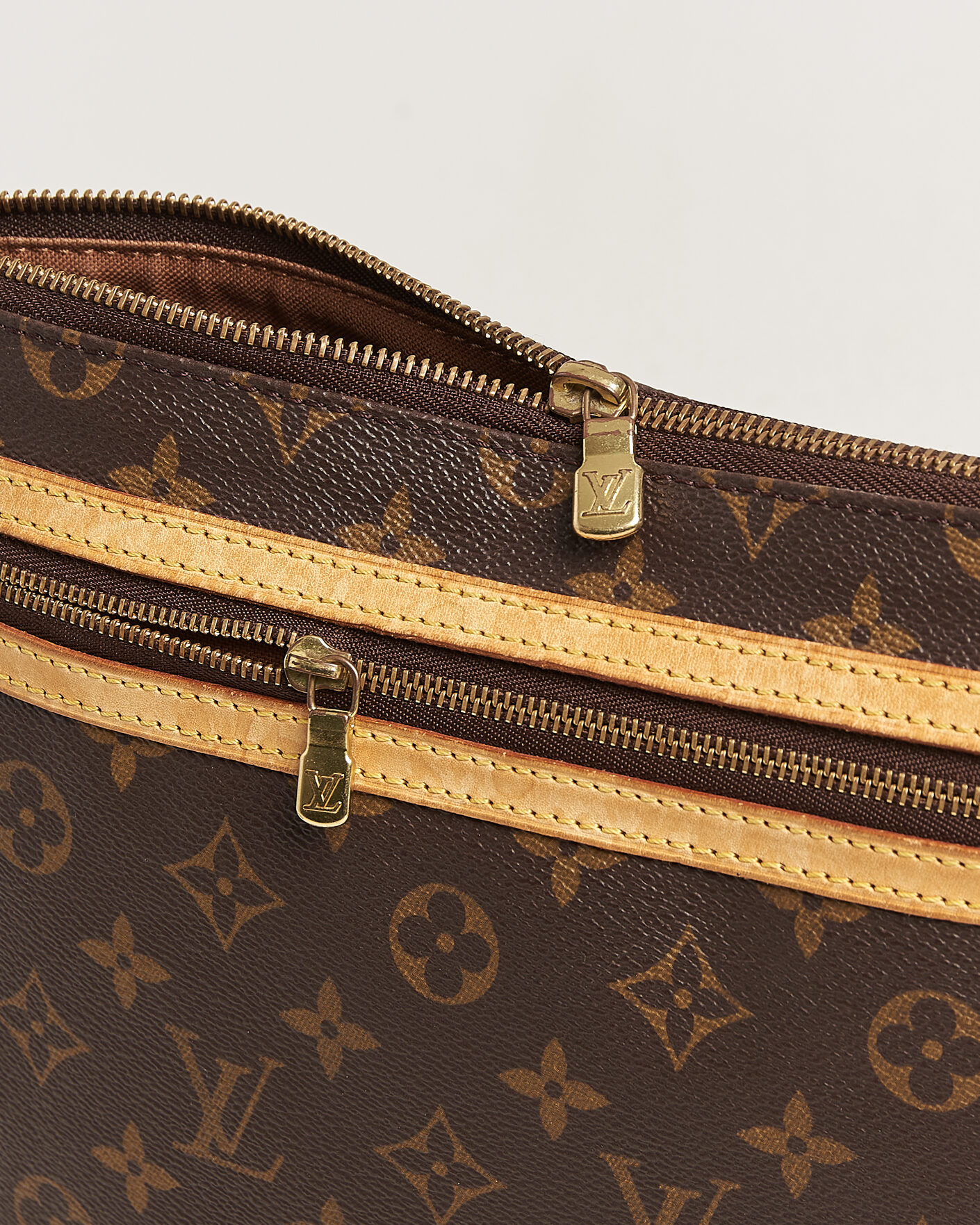 Men | Pre-Owned & Vintage Bags | Louis Vuitton Pre-Owned | Bosphore Pochette Monogram