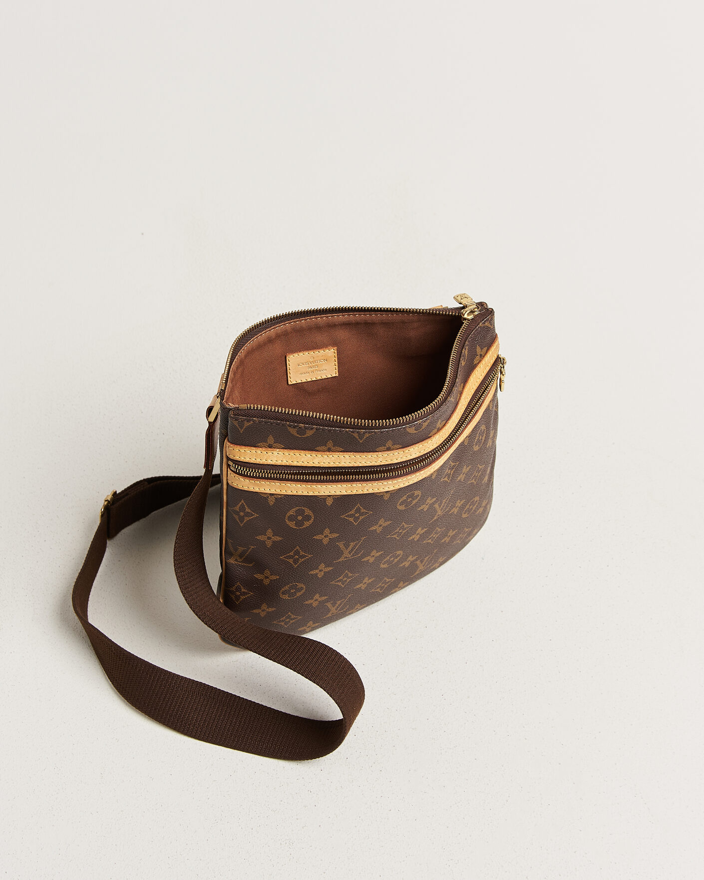 Men | Pre-Owned & Vintage Bags | Louis Vuitton Pre-Owned | Bosphore Pochette Monogram
