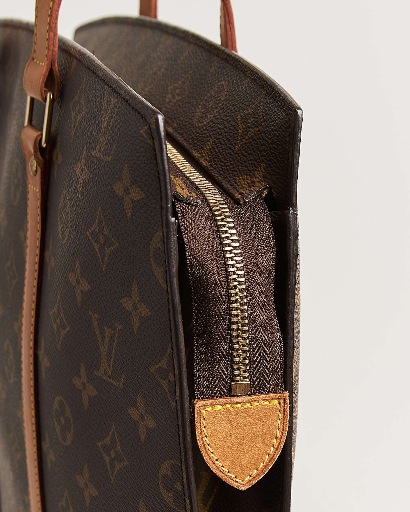 Men | Pre-Owned & Vintage Bags | Louis Vuitton Pre-Owned | Babylone Bag Monogram