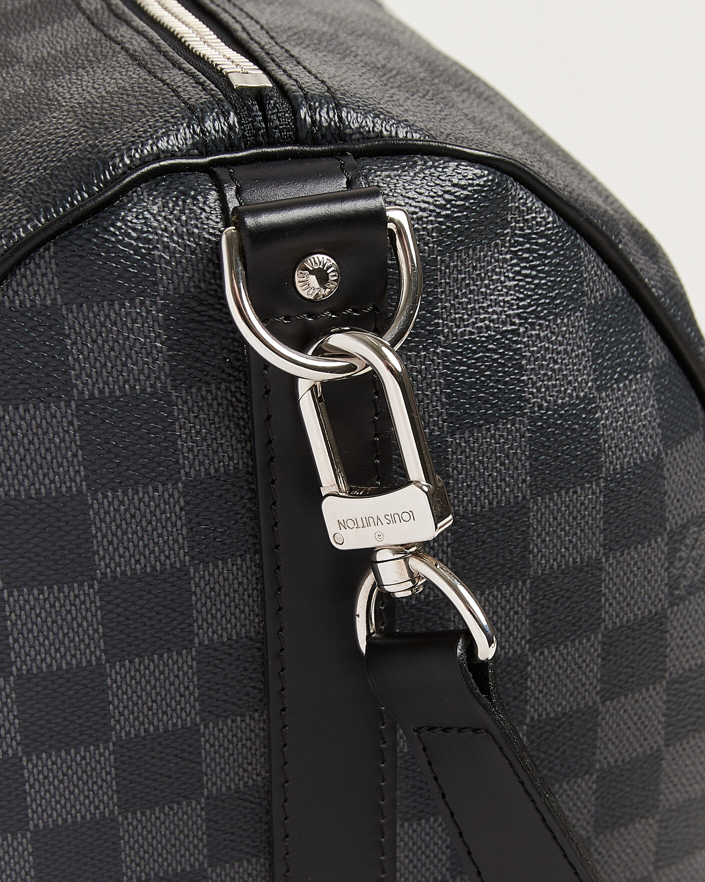 Men | Pre-Owned & Vintage Bags | Louis Vuitton Pre-Owned | Keepall Bandouliére 55 Damier Graphite
