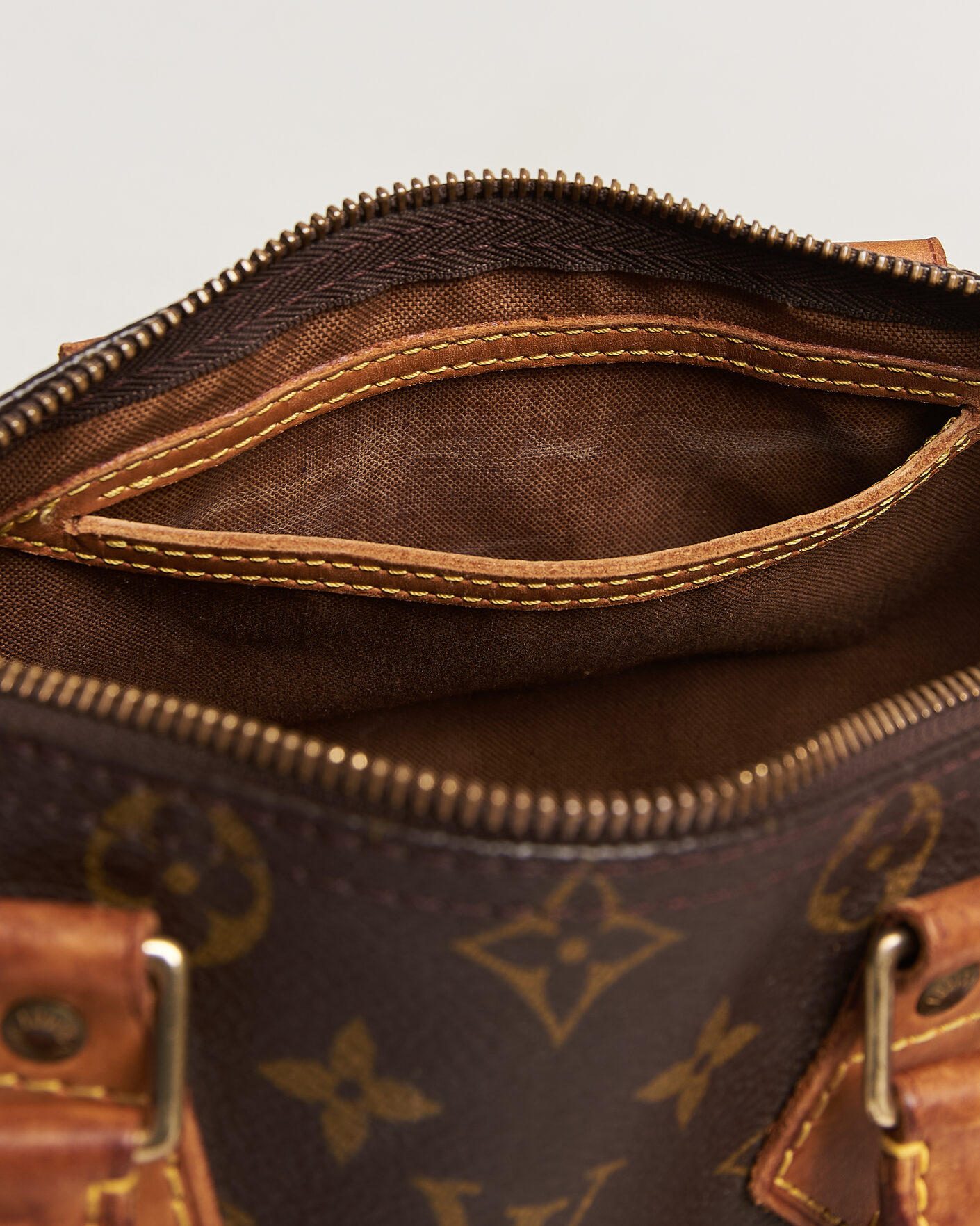 Men | Pre-Owned & Vintage Bags | Louis Vuitton Pre-Owned | Speedy 25 Monogram