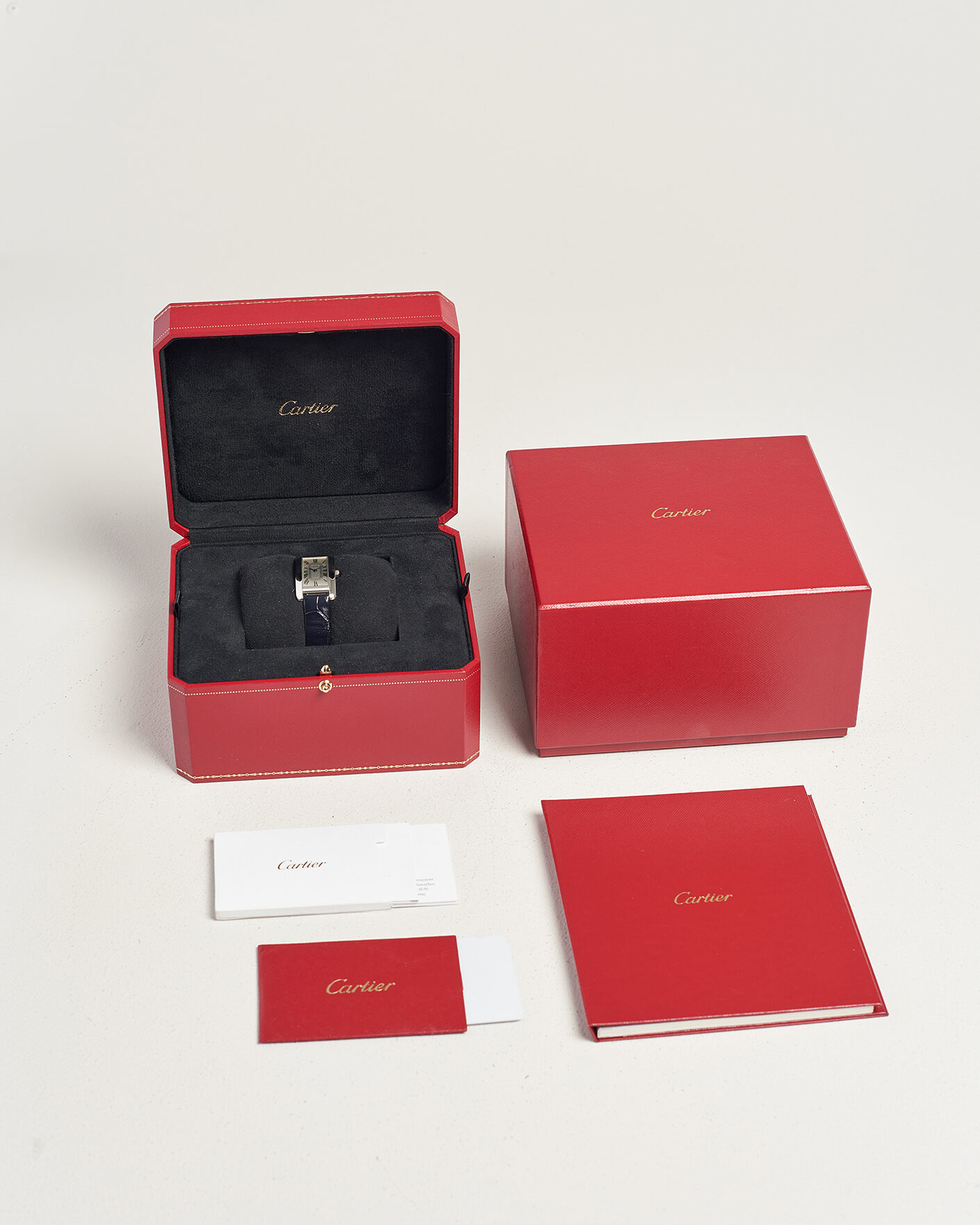 Men | Pre-Owned & Vintage Watches | Cartier Pre-Owned | Tank Americaine