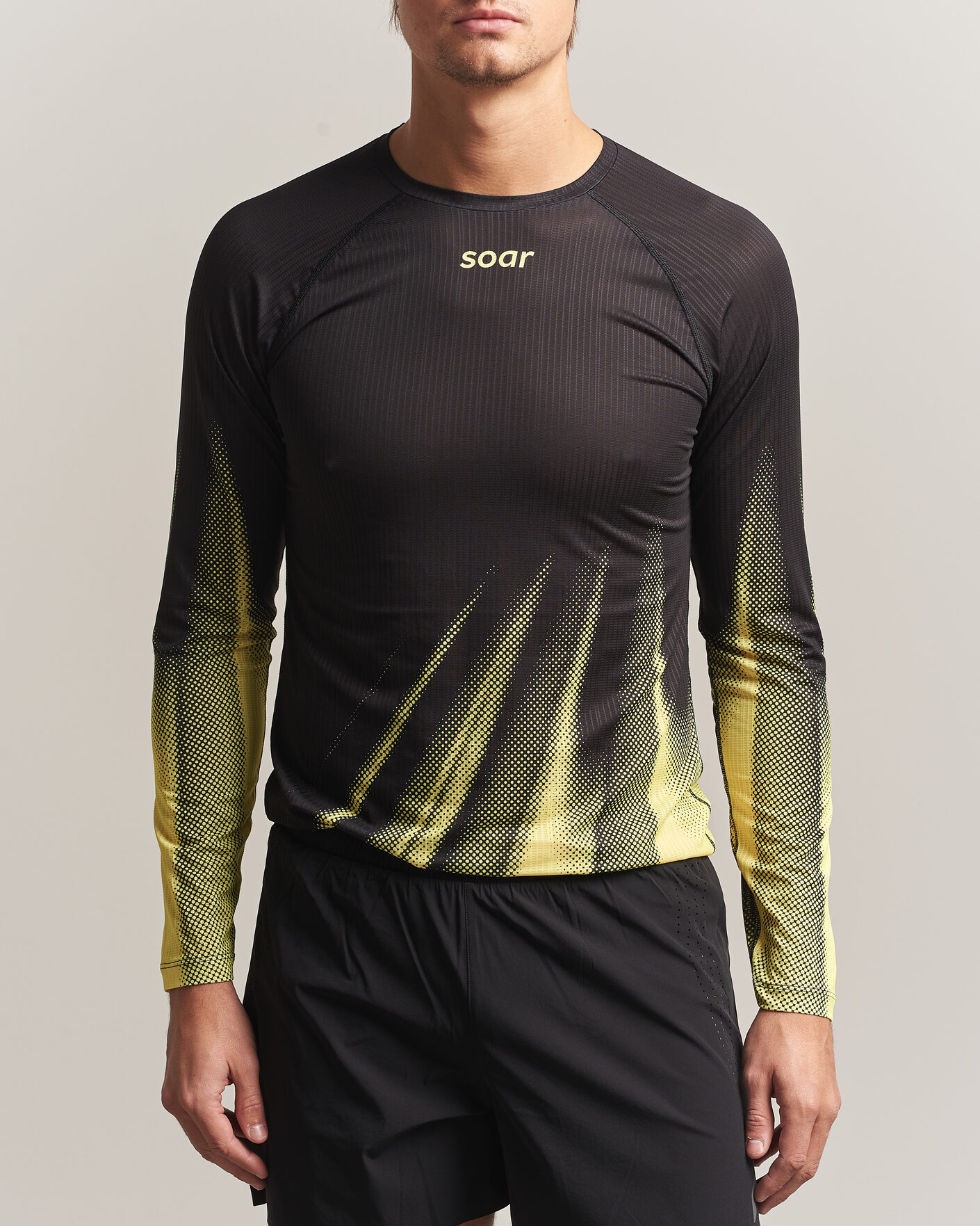 Men | T-Shirts | SOAR Running | LS Race Base Yellow/Black