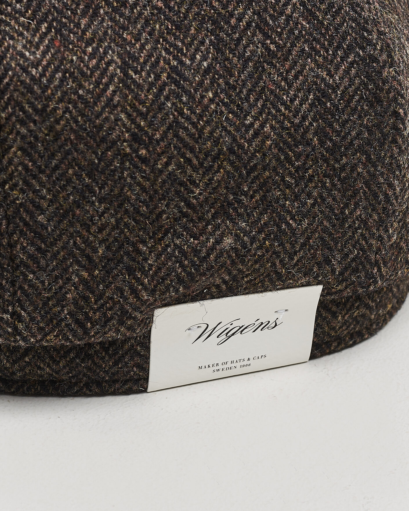 Men | Hats & Caps | Wigéns | Newsboy Classic Shetland Wool Cap Dark Brown