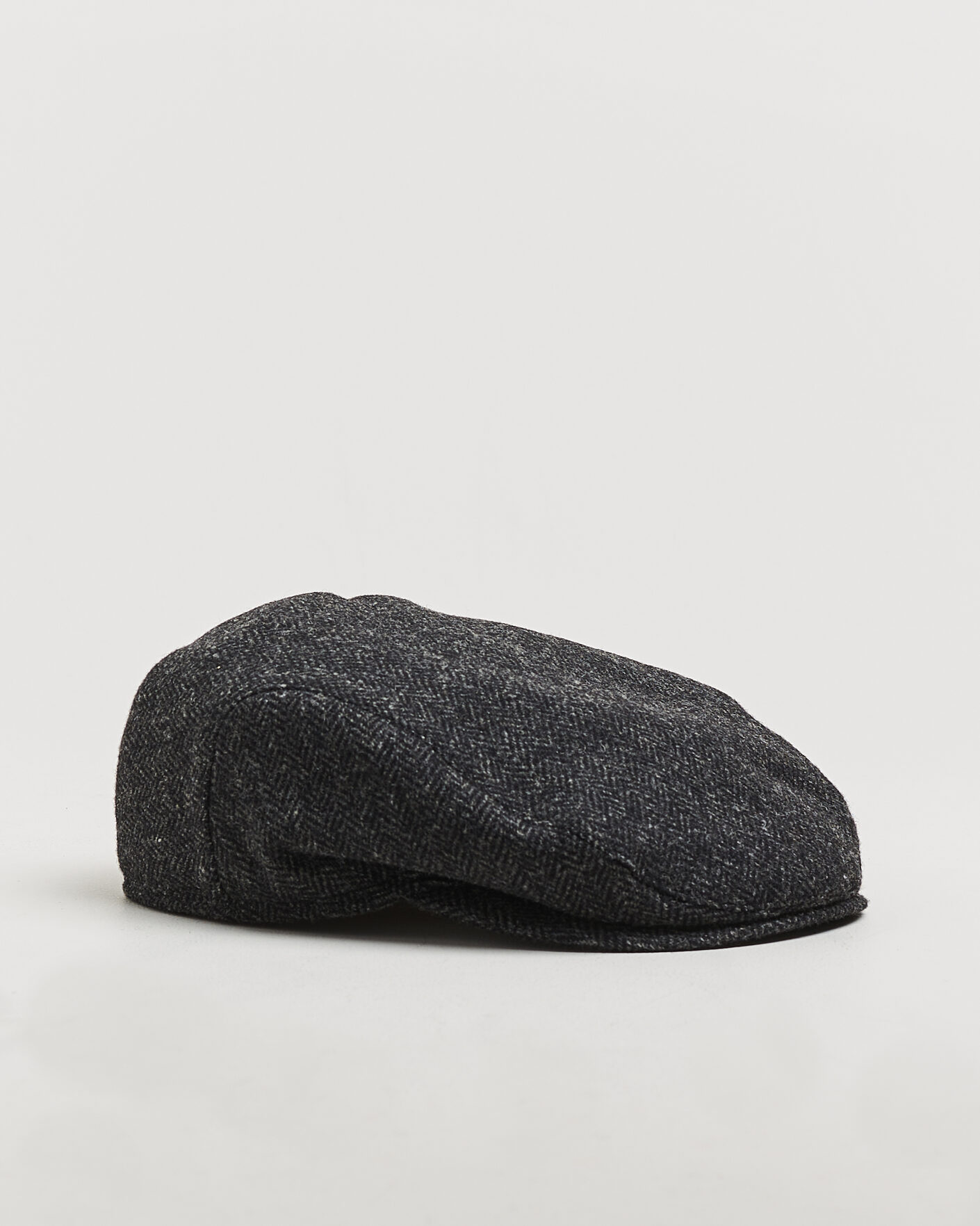 Men | Hats & Caps | Wigéns | Ivy Slim Herringbone Cap Dark Grey