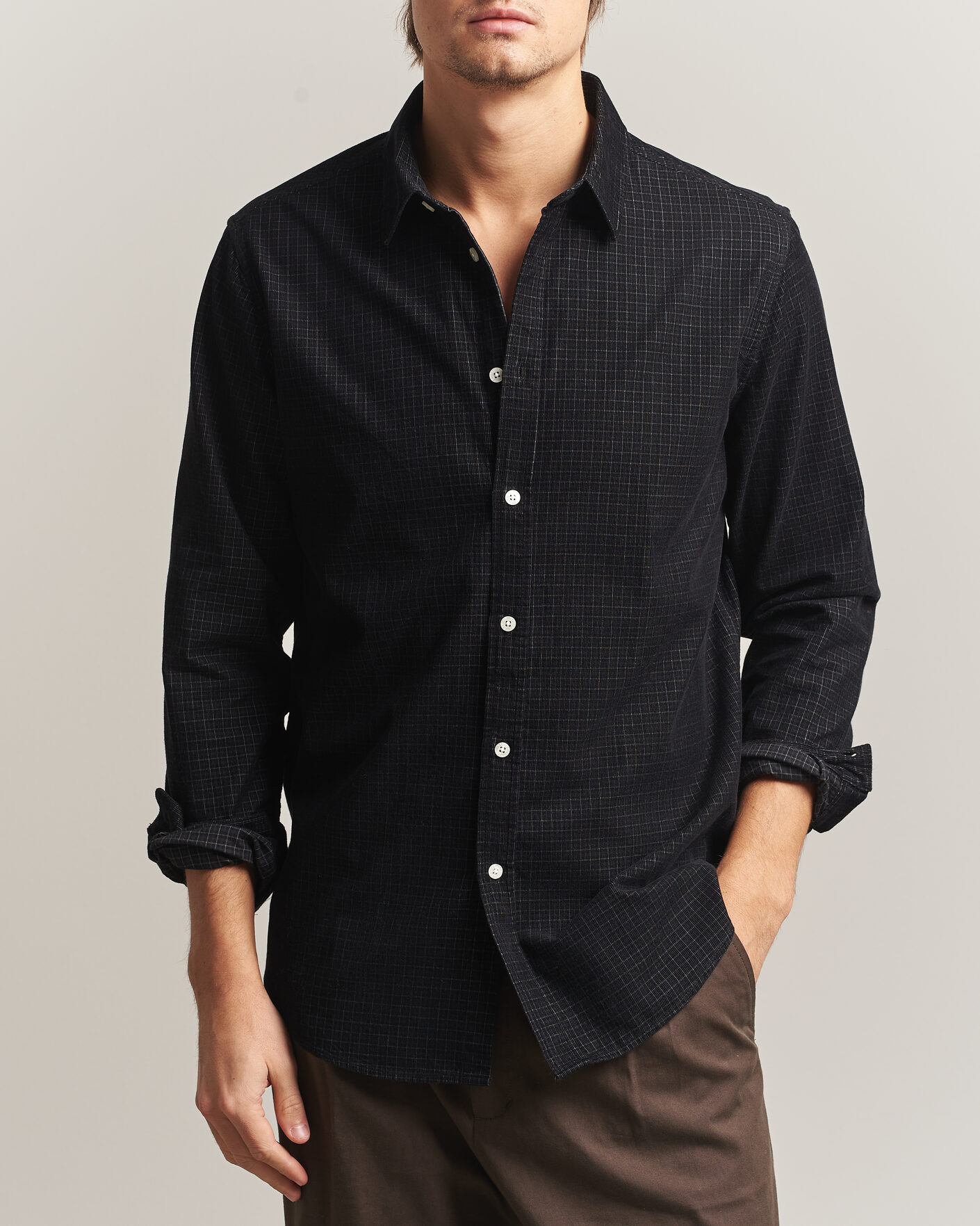 Men | Shirts | Samsøe Samsøe | Liam Baby Cord Checked Shirt Black