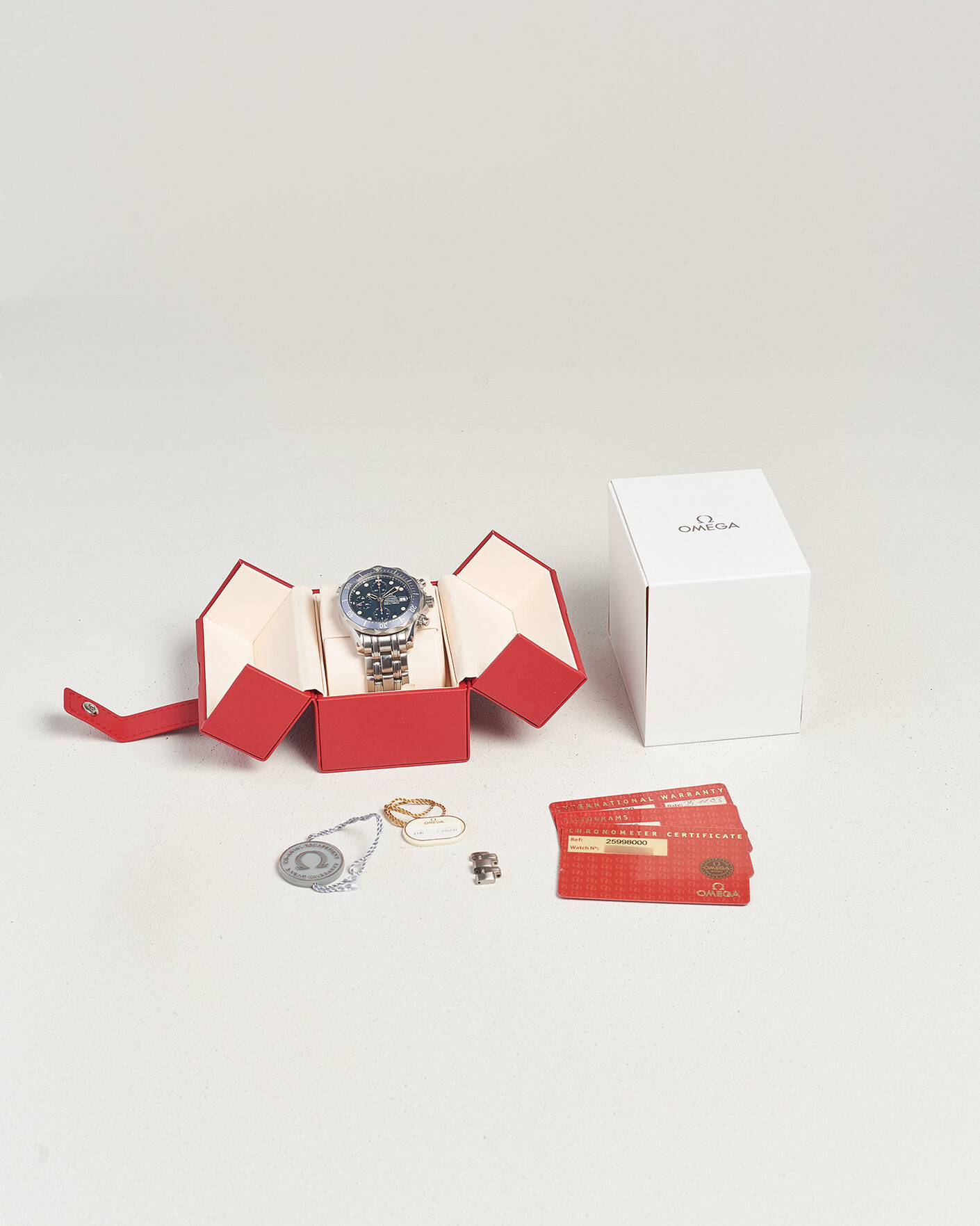 Men | Pre-Owned & Vintage Watches | Omega Pre-Owned | Seamaster 300M Chrono