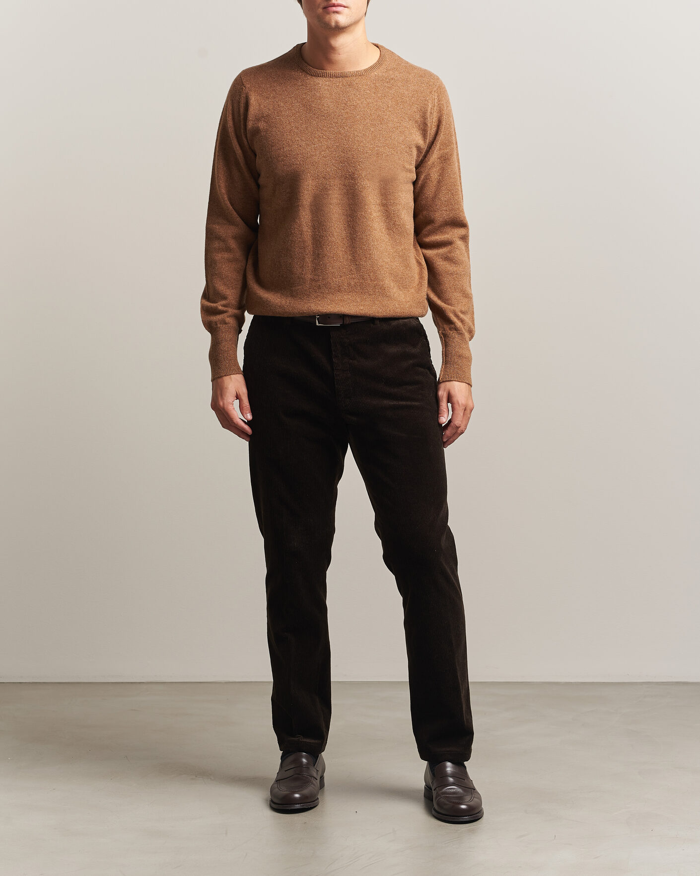 Men | Sweaters & Knitwear | William Lockie | Rob Lambswool Crewneck Driftwood