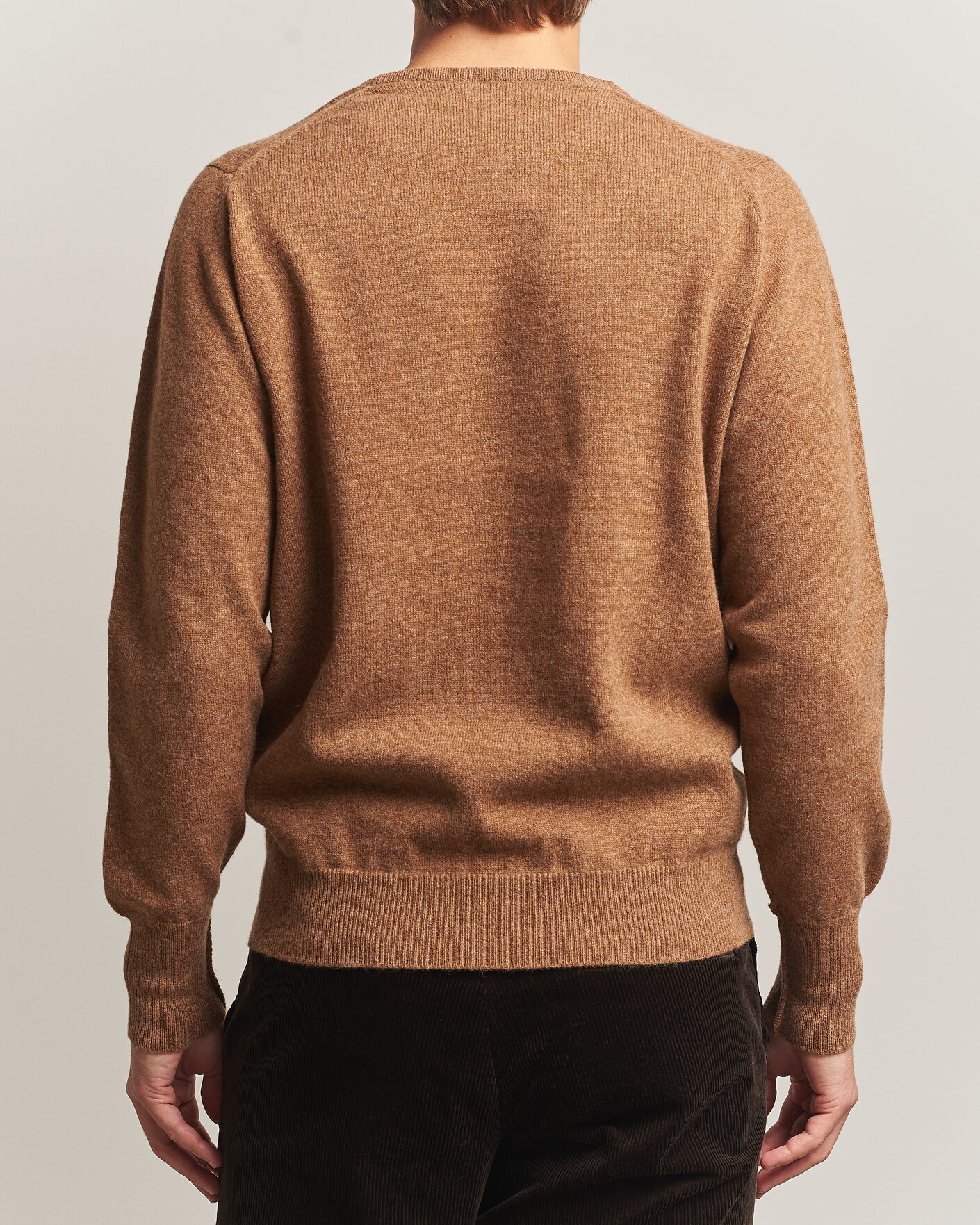 Men | Sweaters & Knitwear | William Lockie | Rob Lambswool Crewneck Driftwood