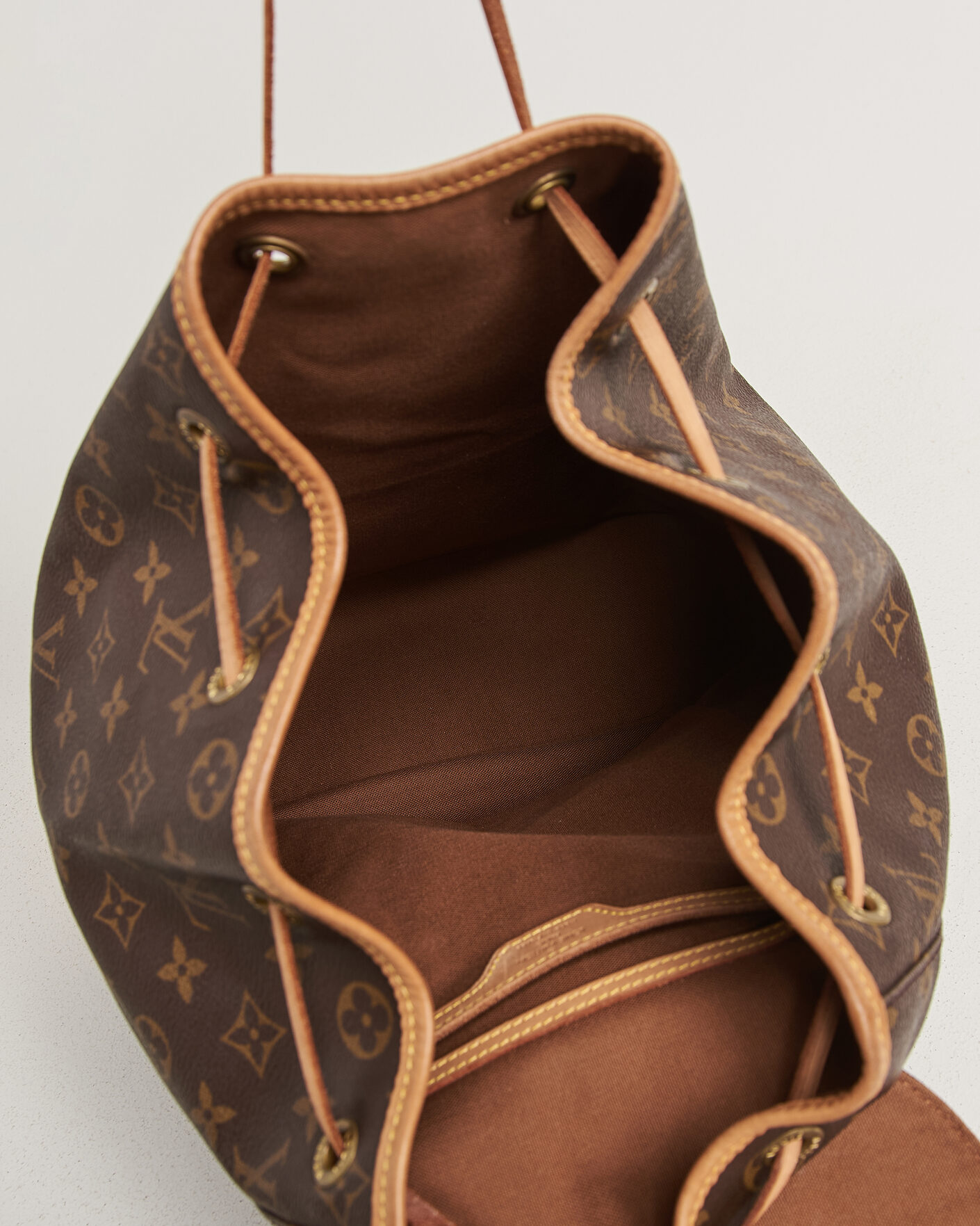 Men | Pre-Owned & Vintage Bags | Louis Vuitton Pre-Owned | Montsouris GM Backpack Monogram