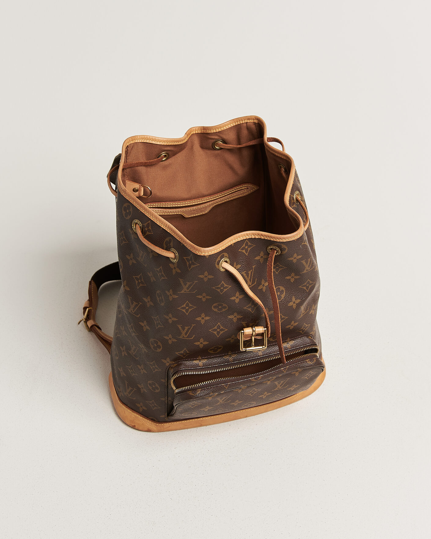 Men | Pre-Owned & Vintage Bags | Louis Vuitton Pre-Owned | Montsouris GM Backpack Monogram