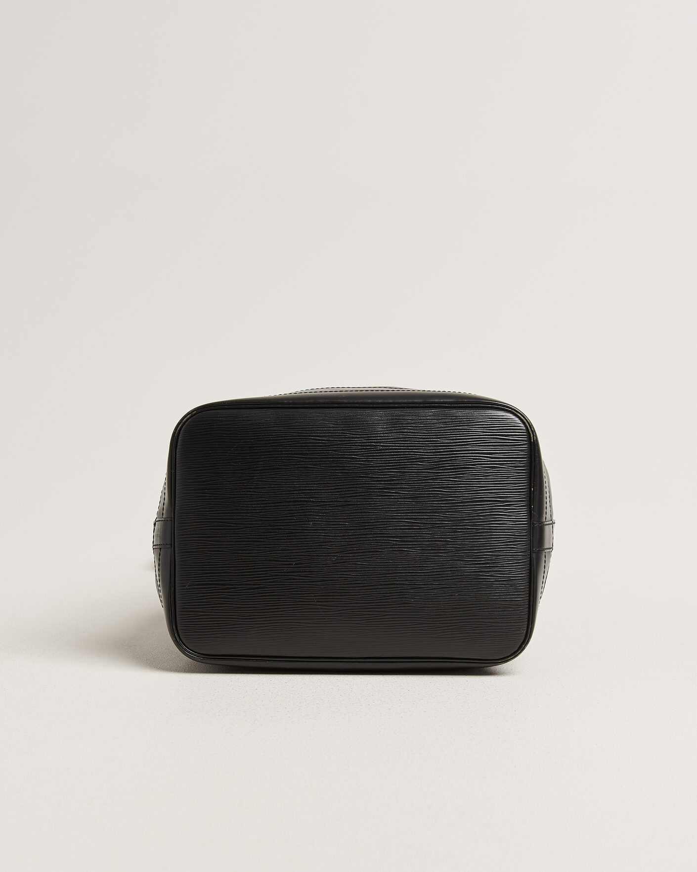 Men | Pre-Owned & Vintage Bags | Louis Vuitton Pre-Owned | Noé Epi Leather Black