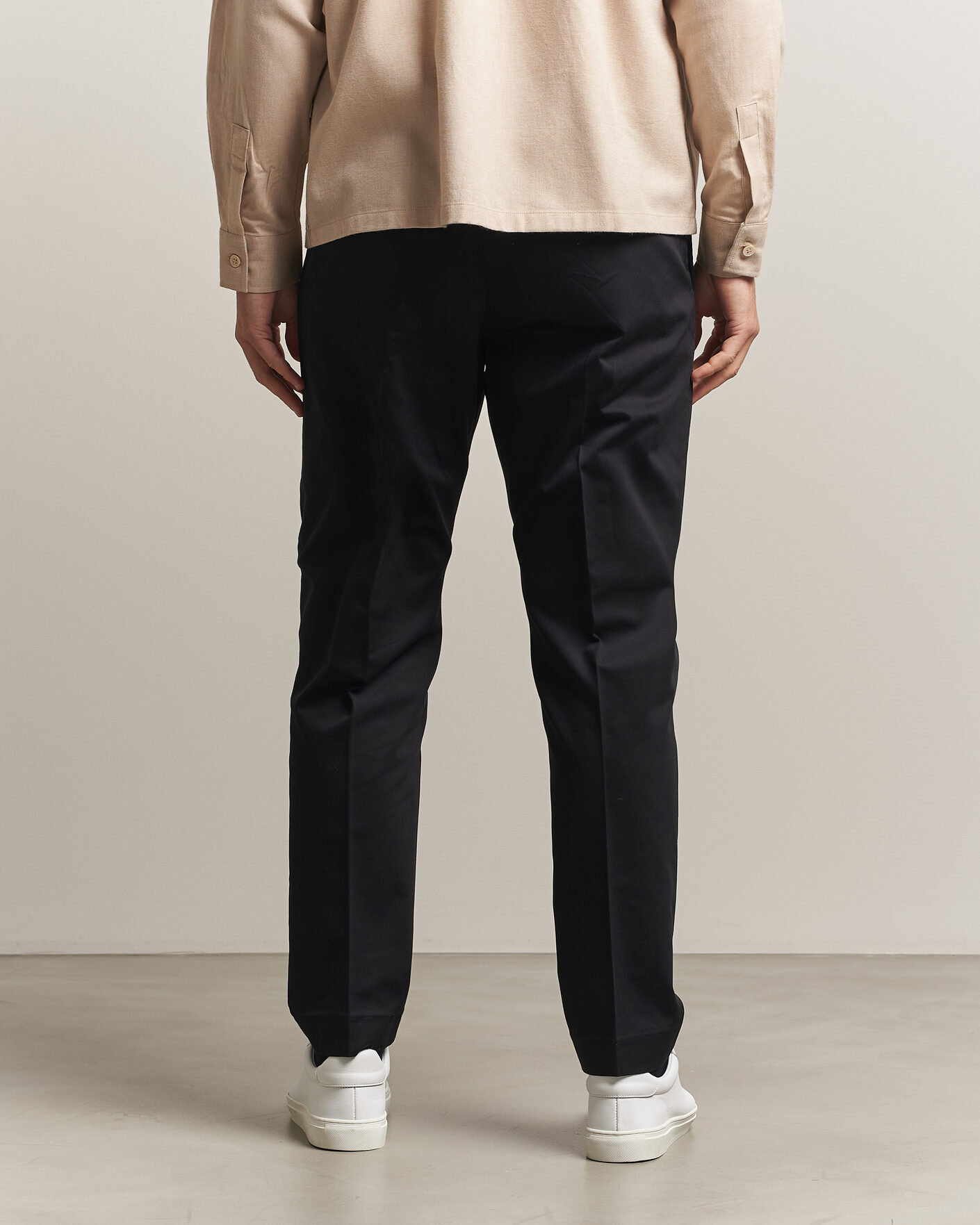 Men | Trousers | NN07 | Bill Pleated Cotton Chinos Black