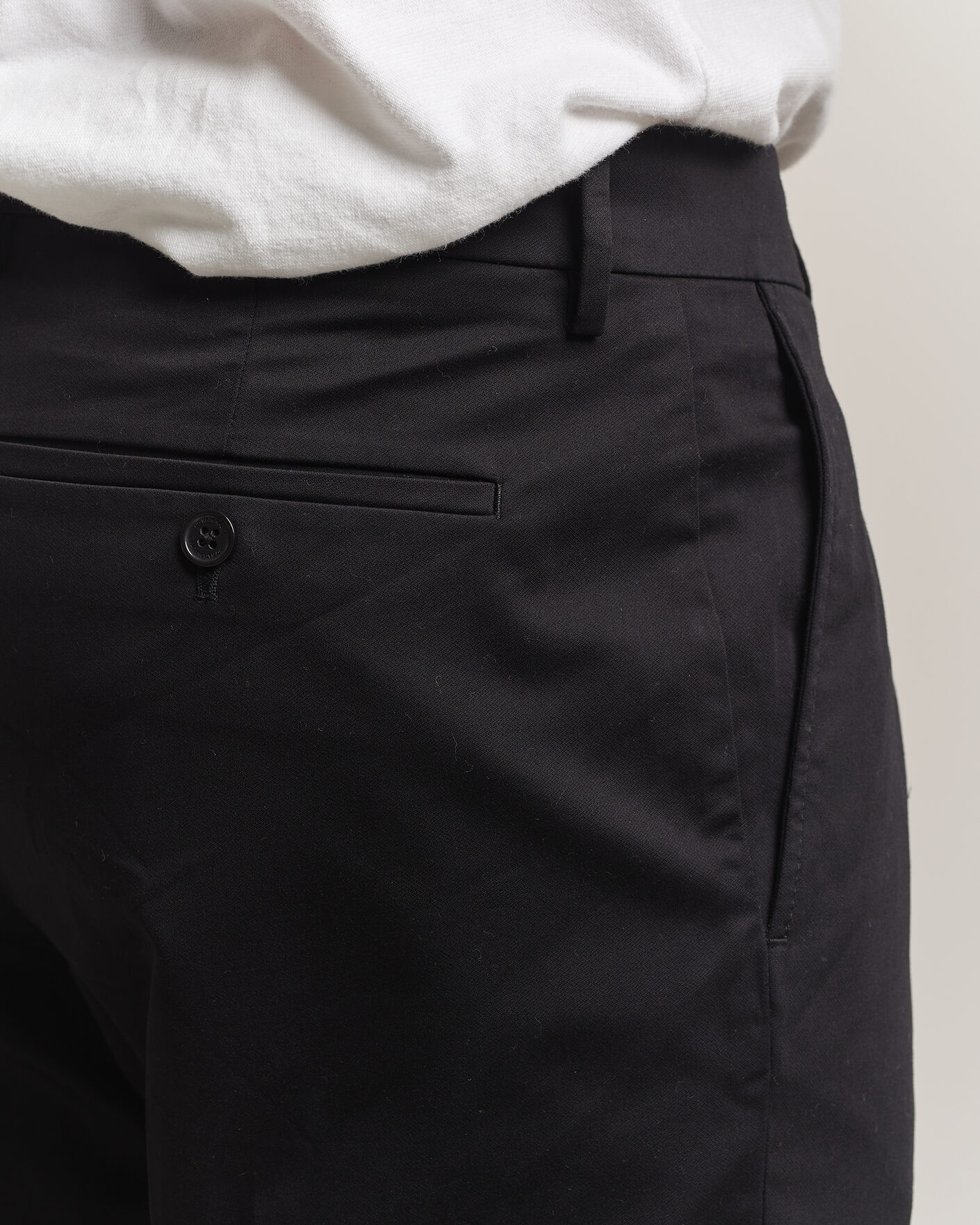 Men | Trousers | NN07 | Bill Pleated Cotton Chinos Black