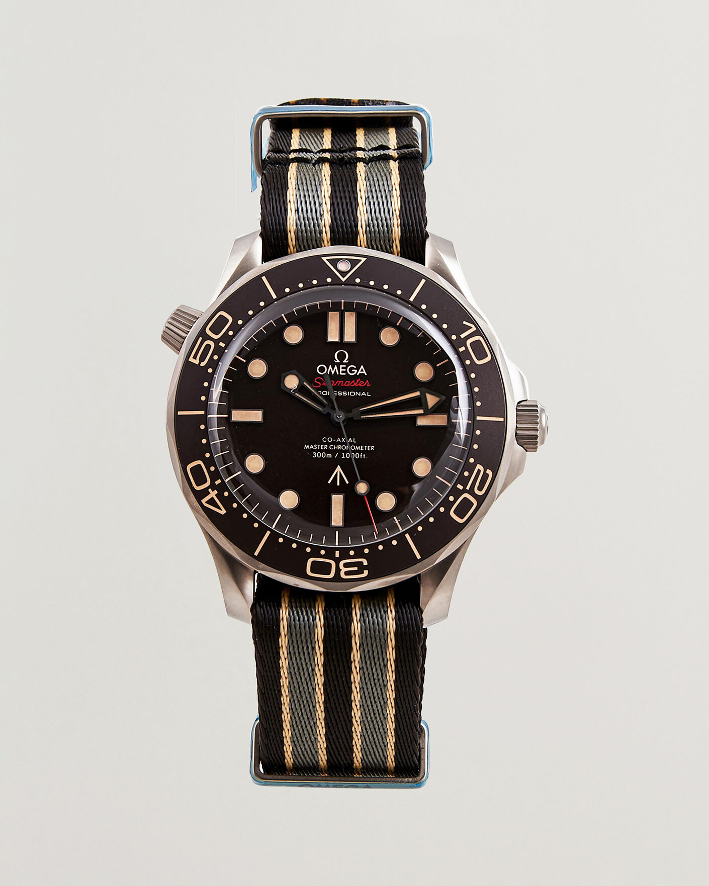 Men | Pre-Owned & Vintage Watches | Omega Pre-Owned | Seamaster Diver 300 M 007 Edition