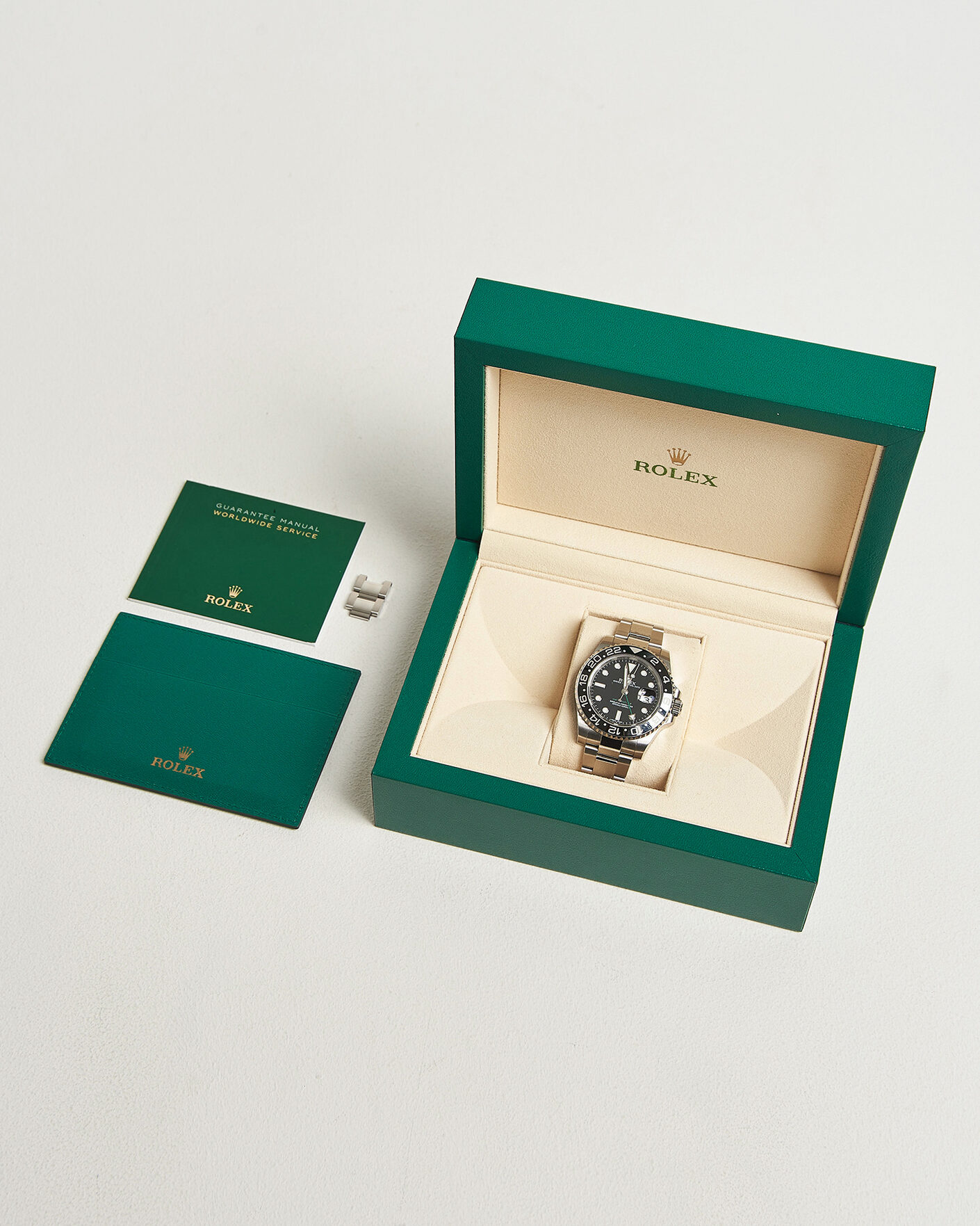 Men | Pre-Owned & Vintage Watches | Rolex Pre-Owned | GMT Master II 