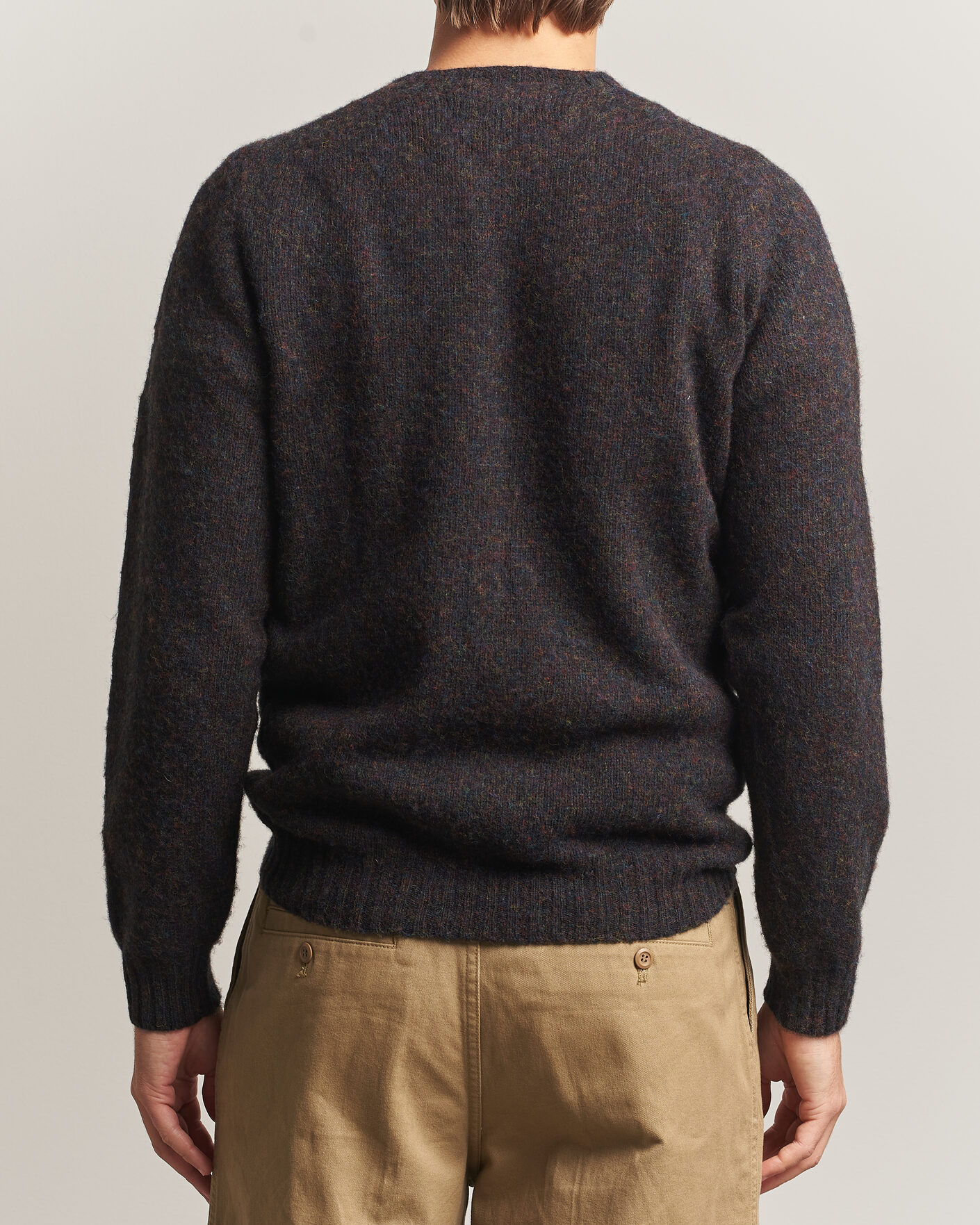 Men | Sweaters & Knitwear | Harley Of Scotland | Brushed Supersoft Lambswool Crewneck Volcano