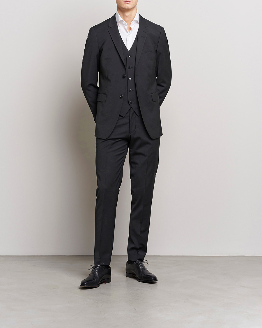 Men | Suits | Tiger of Sweden | Jerretts Wool Travel Suit Black