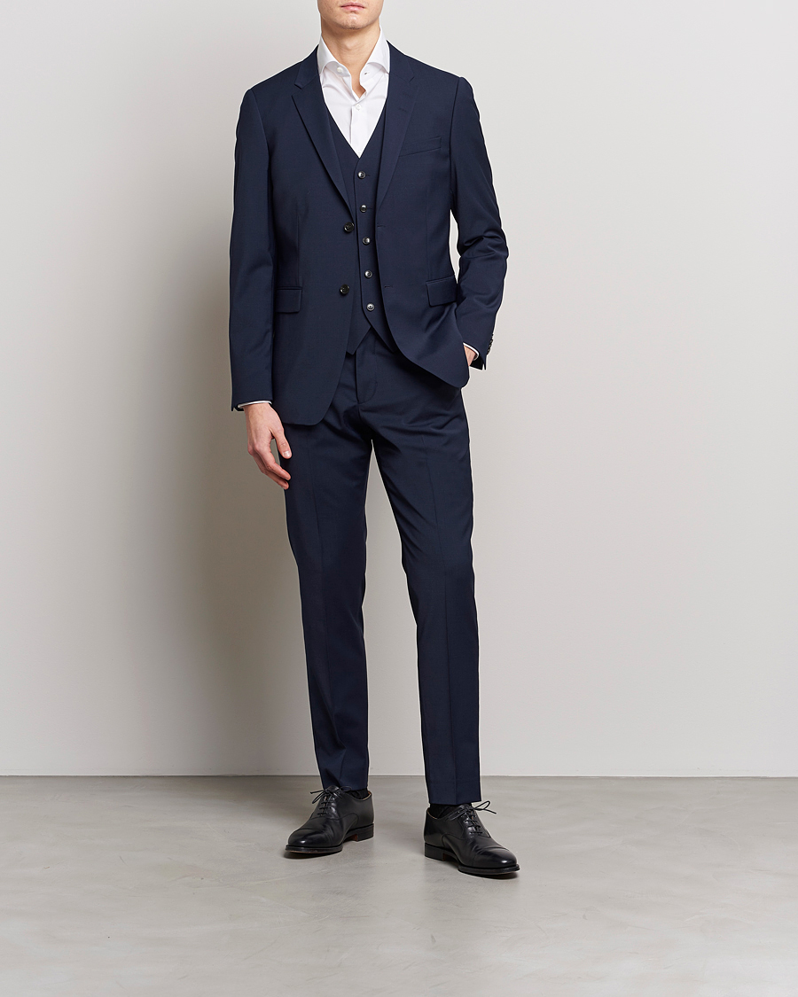 Men | Clothing | Tiger of Sweden | Jerretts Wool Travel Suit Royal Blue