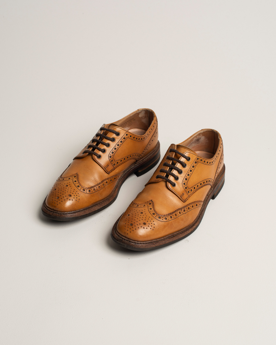 Men | Loake 1880 Chester Dainite Brogue Tan Burnished Calf | Pre-owned | Loake 1880 Chester Dainite Brogue Tan Burnished Calf