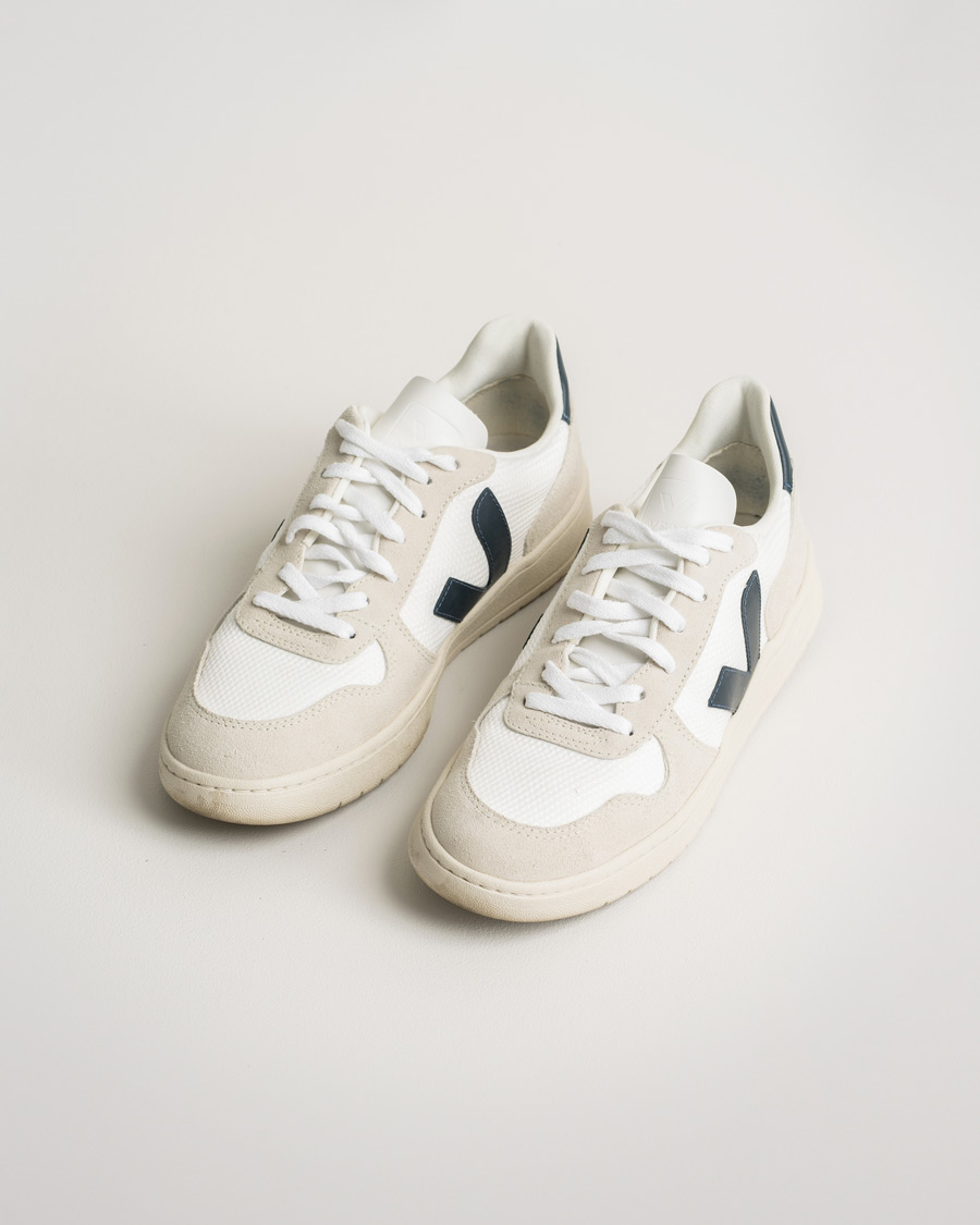 Men | Veja V-10 Mesh Sneaker White Nautico | Pre-owned | Veja V-10 Mesh Sneaker White Nautico