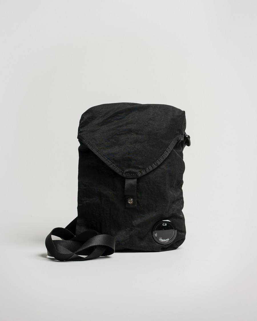 Men | C.P. Company Nylon B Shoulder Bag Black | Pre-owned | C.P. Company Nylon B Shoulder Bag Black