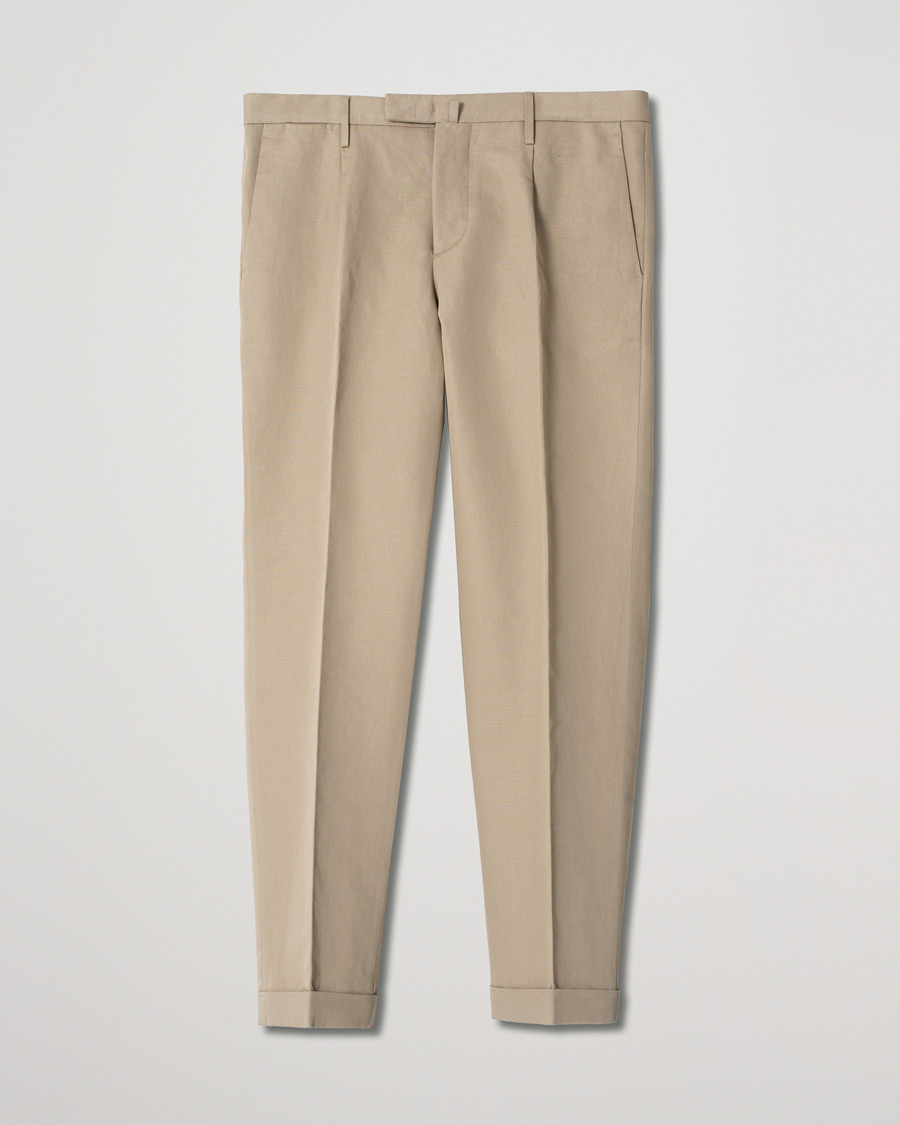 Men | Trousers | Pre-owned | Briglia 1949 Easy Fit Pleated Linen/Cotton Trousers Beige