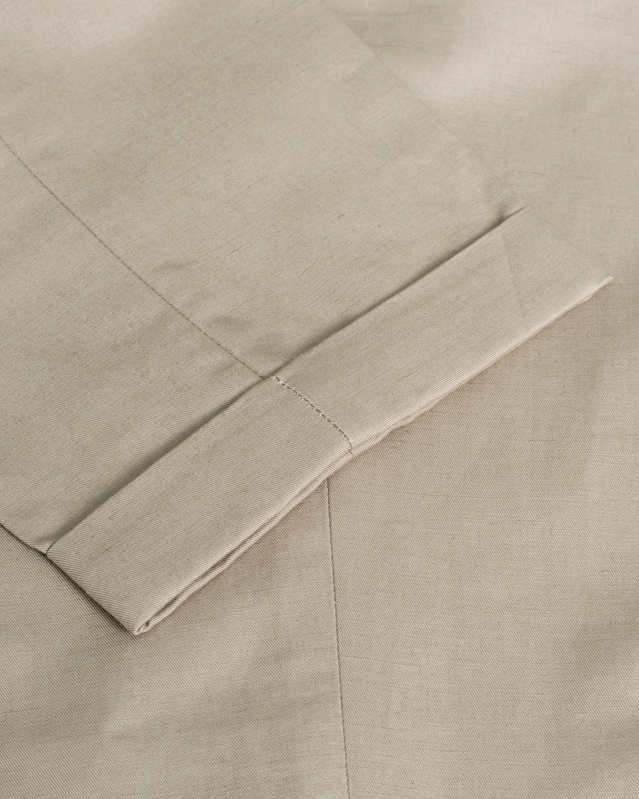 Men | Trousers | Pre-owned | Briglia 1949 Easy Fit Pleated Linen/Cotton Trousers Beige