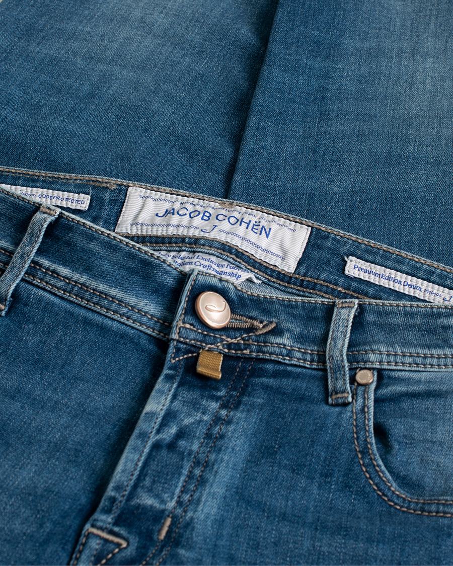 Jacob Cohën 688 Bard Slim Fit Jeans Vintage Wash W31 at CareOfCarl.com