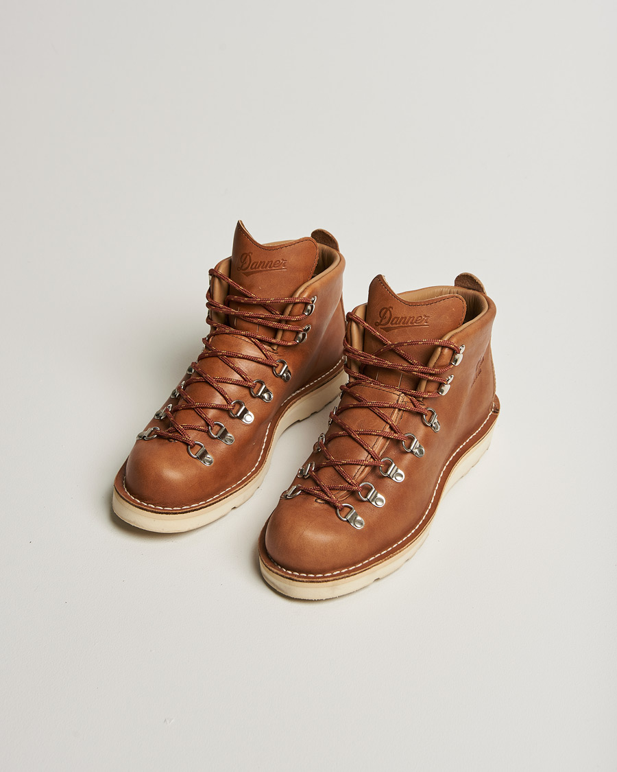 Men | Danner Mountain Light GORE-TEX Boot Kenton | Pre-owned | Danner Mountain Light GORE-TEX Boot Kenton