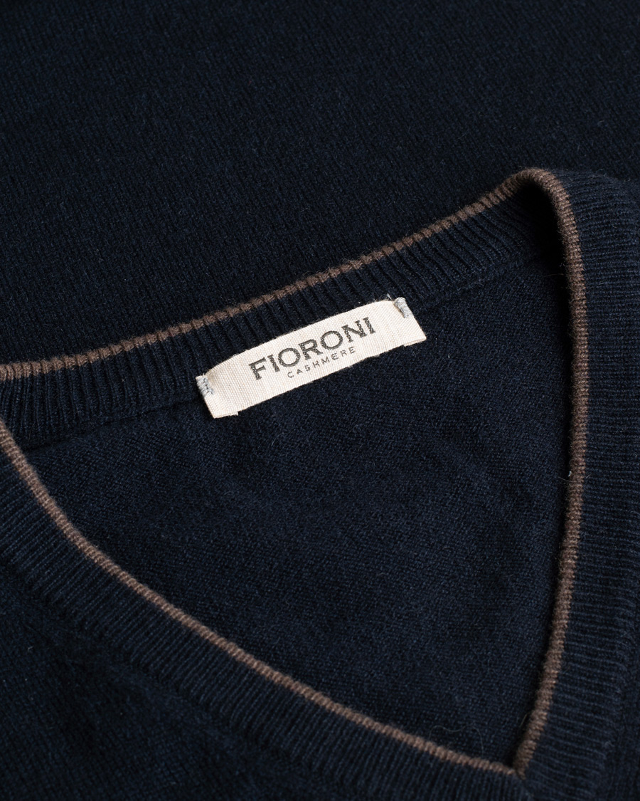 Men | Sweaters & Knitwear | Pre-owned | Fioroni Cashmere V Neck Sweater Navy 48