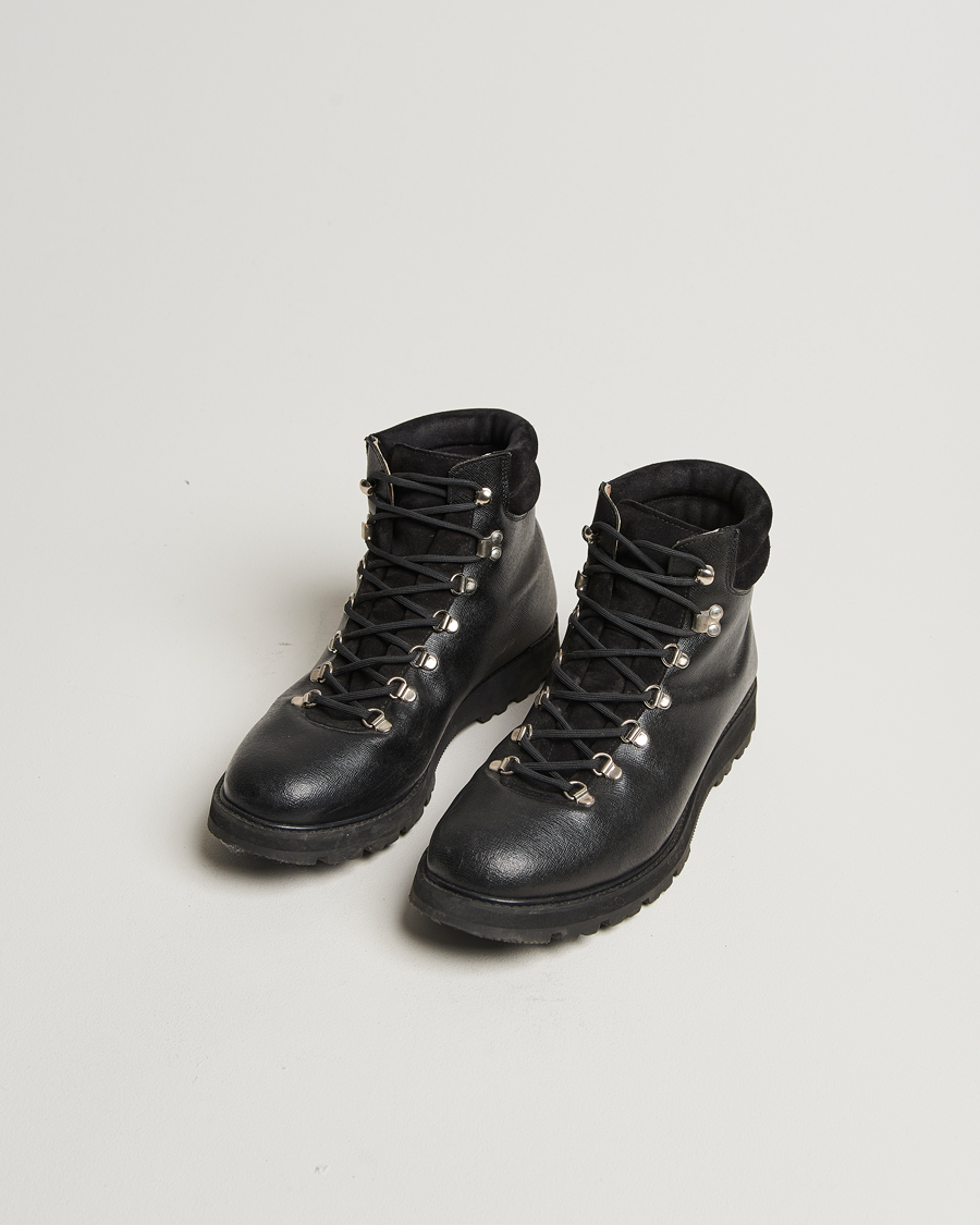 Men | Myrqvist Duved II Laced Boot Black Grain Calf UK9 - EU43 | Pre-owned | Myrqvist Duved II Laced Boot Black Grain Calf UK9 - EU43
